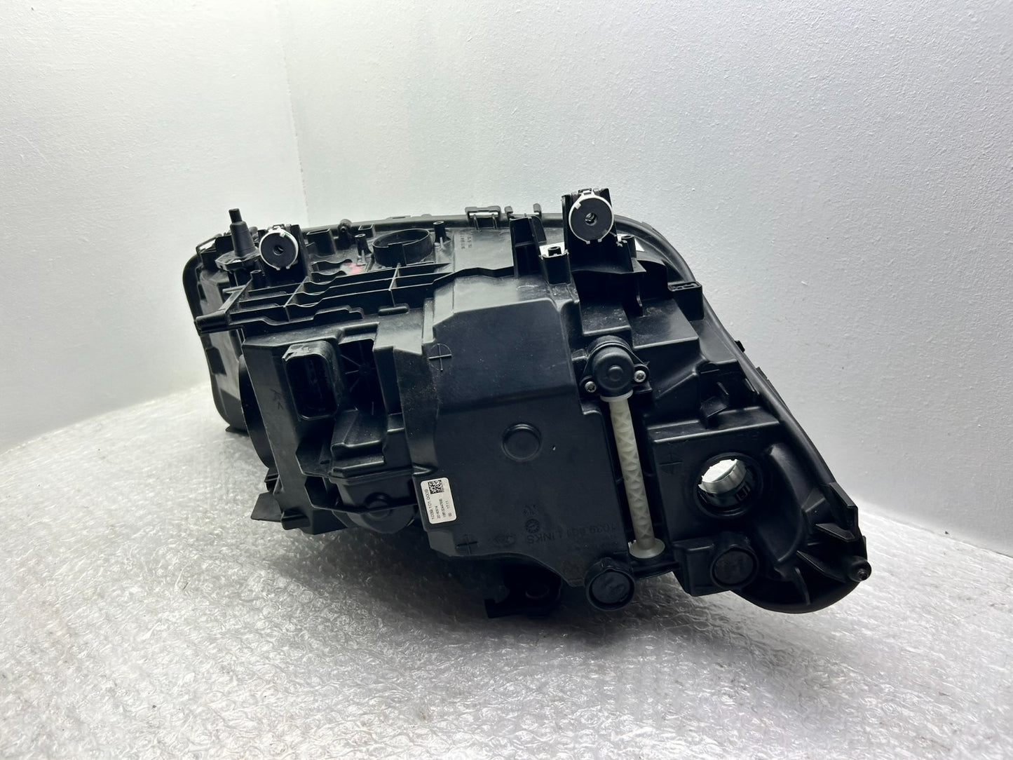 Original BMW 5er G30 G31 LED Scheinwerfer links 84991116