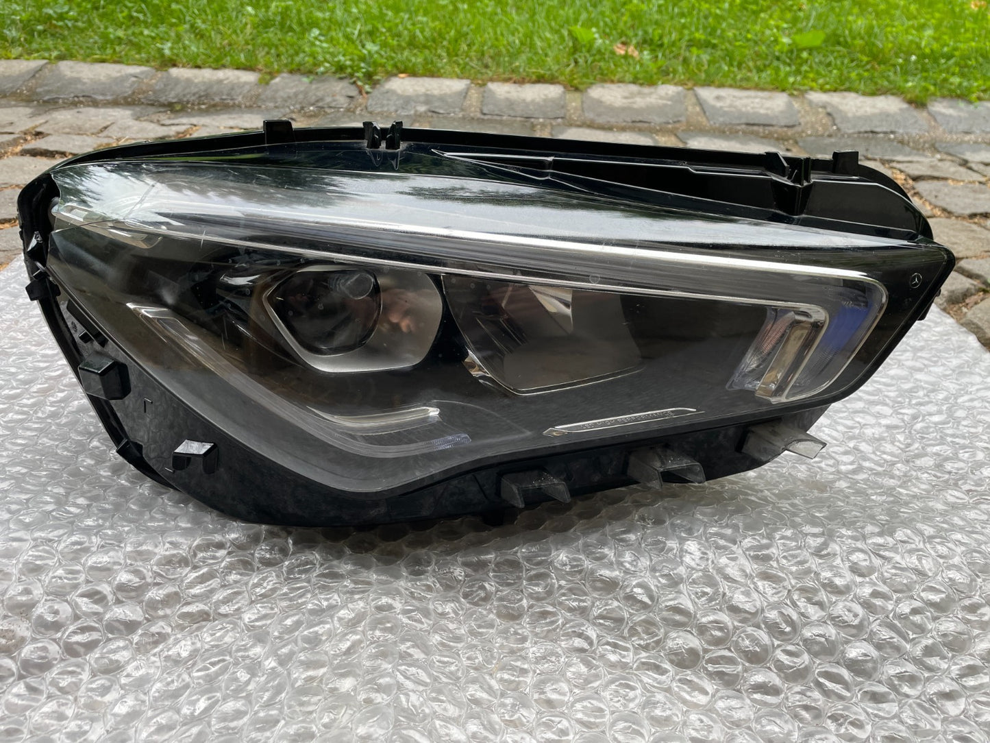 Original Mercedes CLA W118 LED Scheinwerfer rechts A11890626000