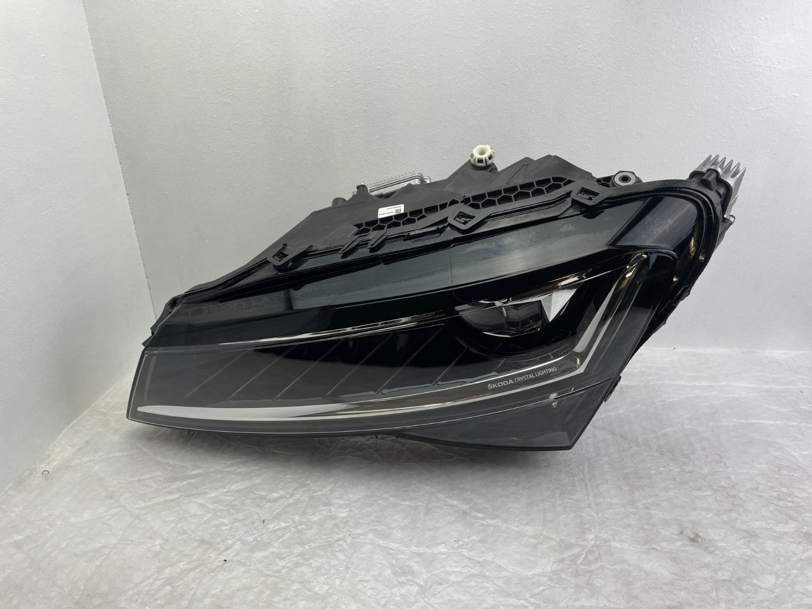 Original Skoda Superb III LED Scheinwerfer links 3V1941015D4