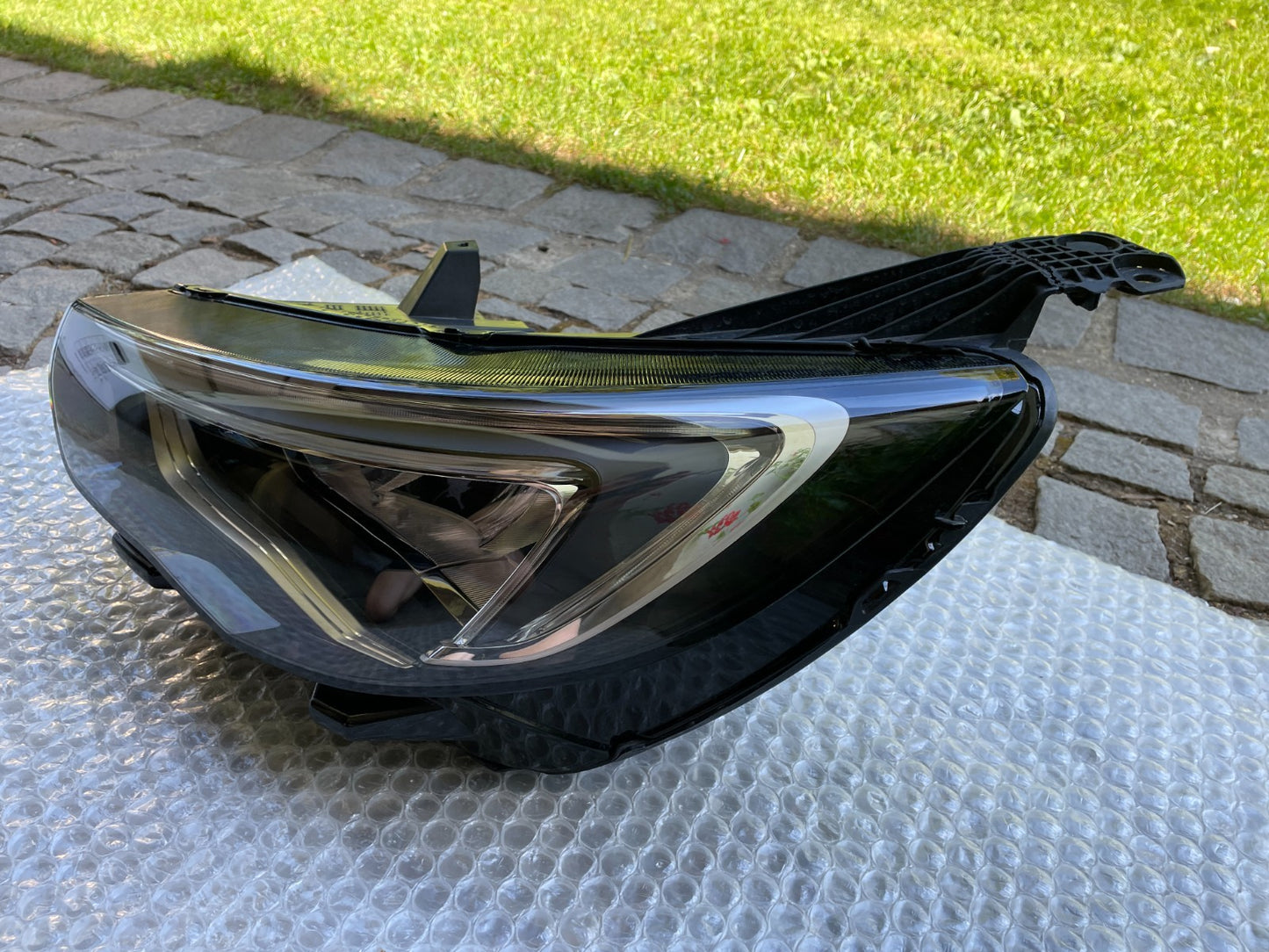 Original Opel Grandland X Scheinwerfer links 16660908801