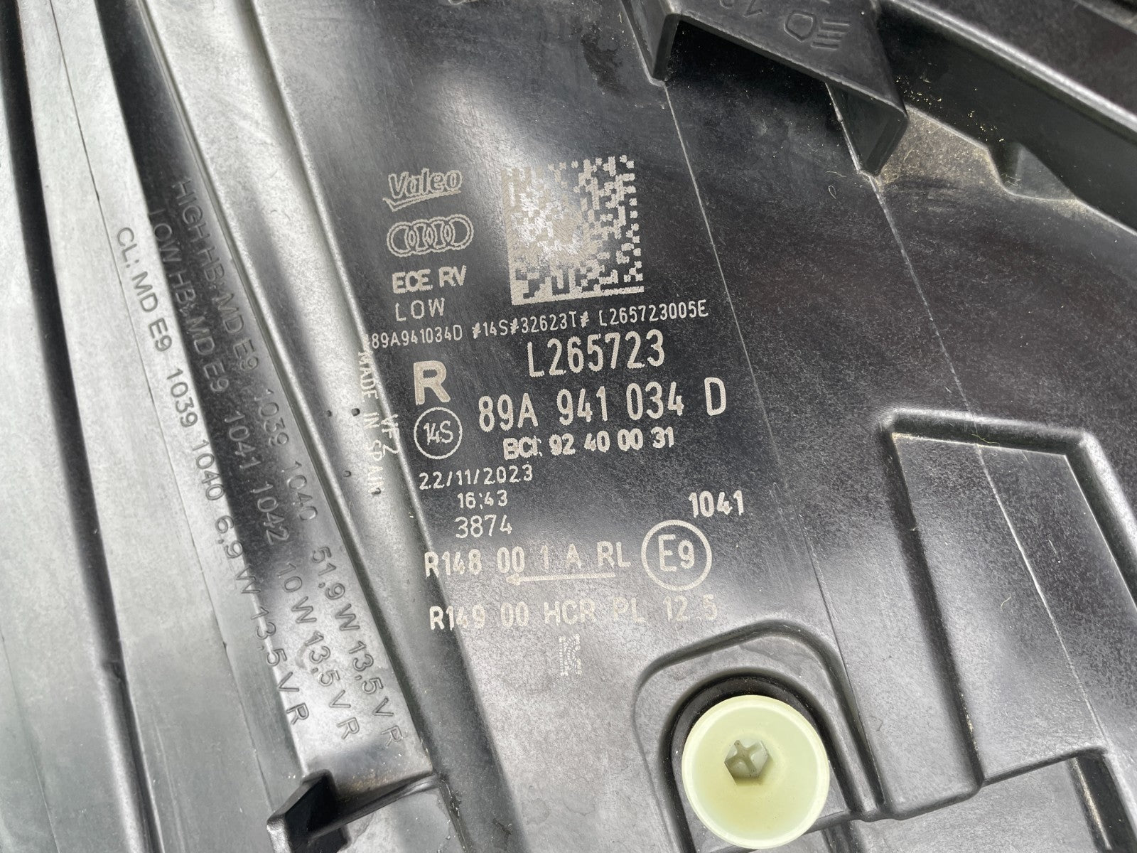 Original Audi Q4 E-tron Scheinwerfer rechts 89A941034D6