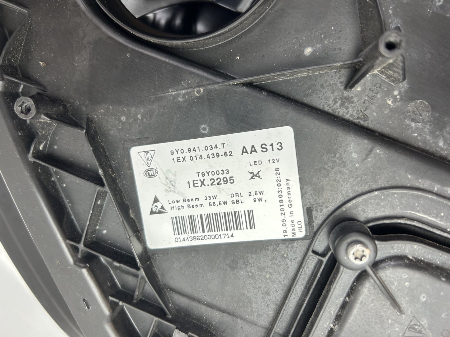 Original Porsche Cayenne LED Scheinwerfer rechts 9Y0941034T7