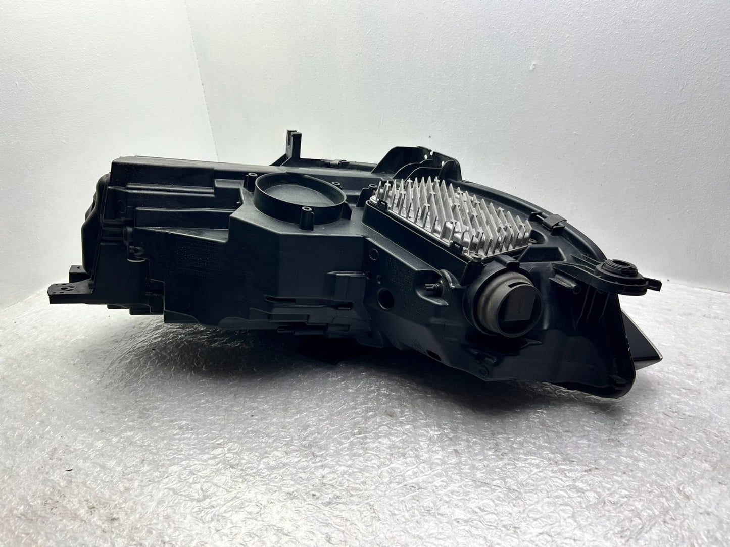 Original Audi A4 B9 8W LED Scheinwerfer rechts 8W0941036E8