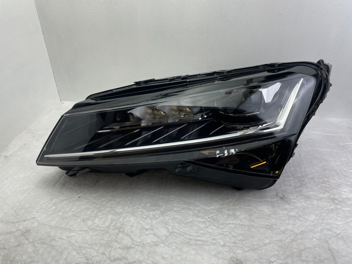 Original Skoda Superb III LED Scheinwerfer links 3V1941015D0