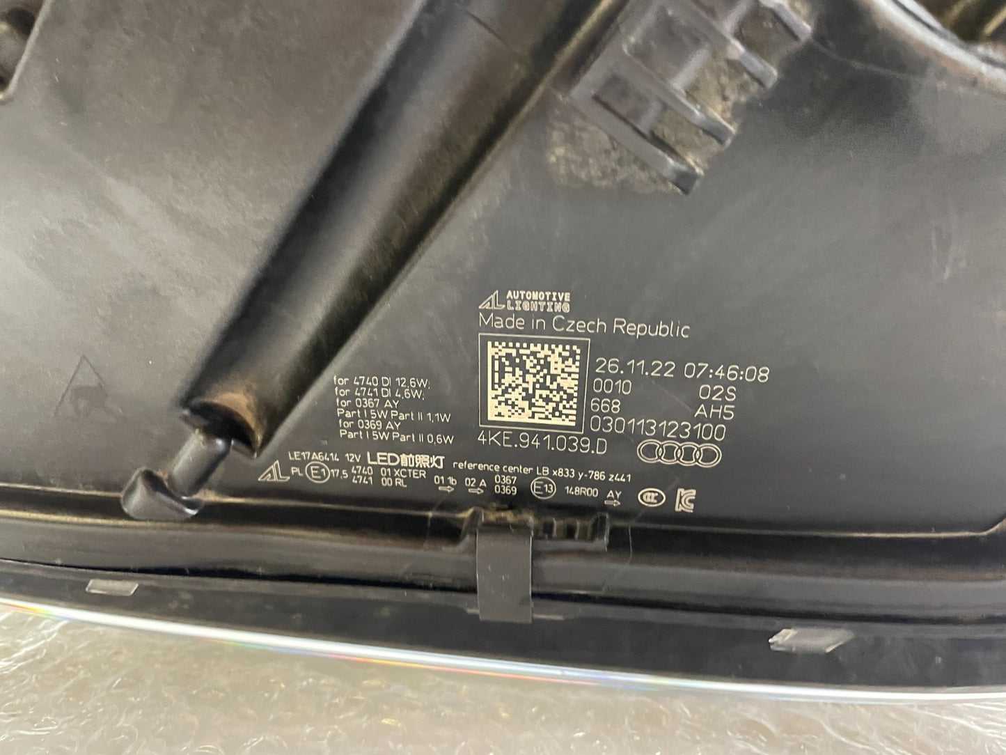 Original Audi e-tron LED Scheinwerfer links 4KE941039D4