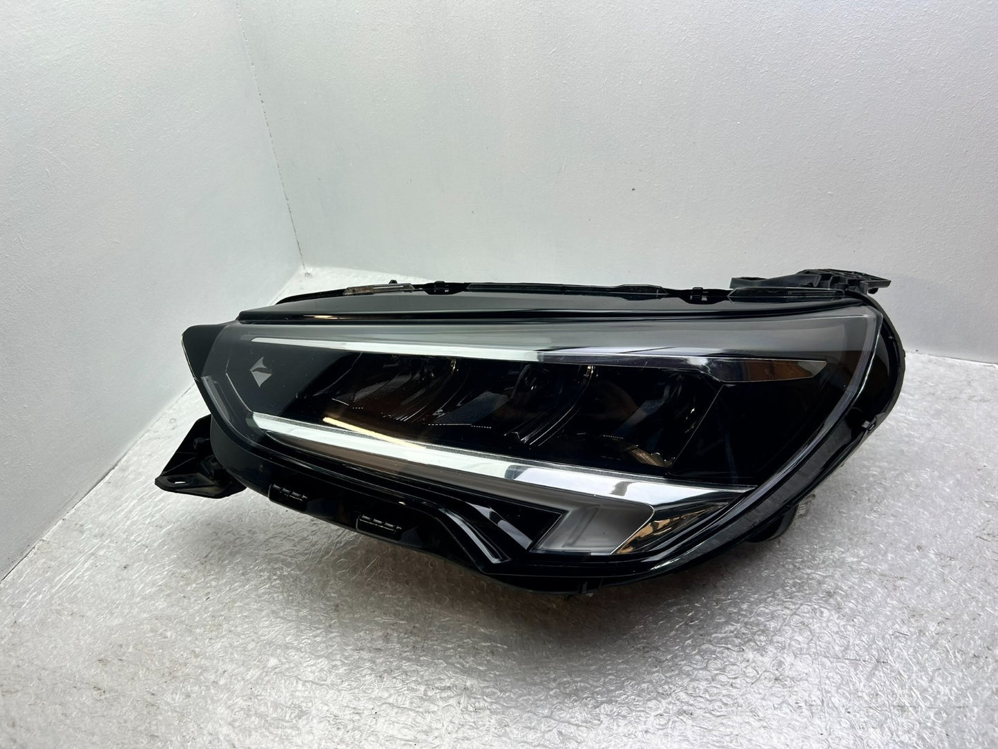 Original Opel Corsa F LED Scheinwerfer links 98295227800