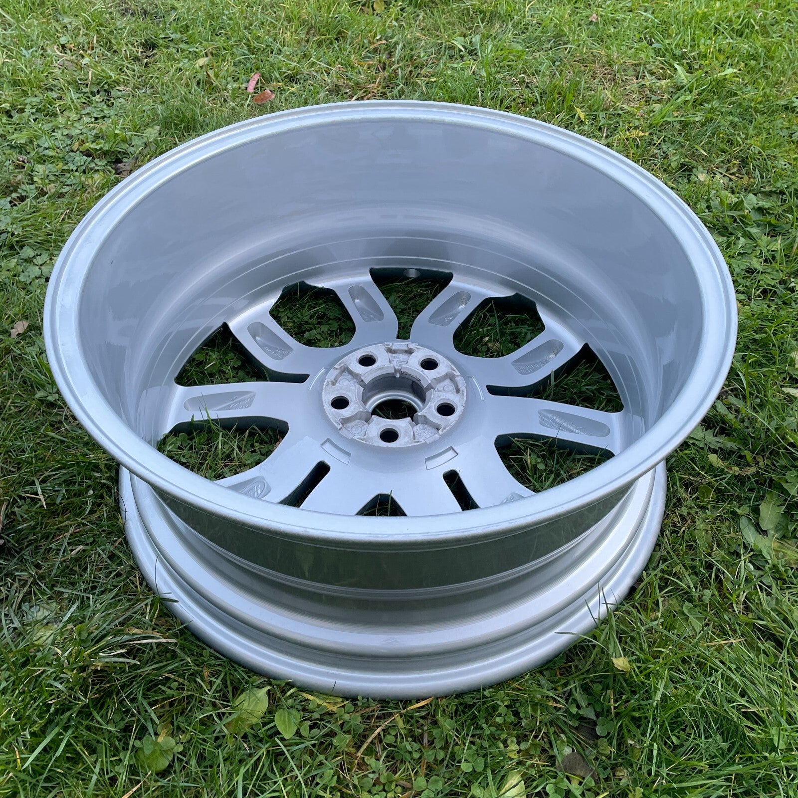 1x NEUE Land Rang Rover Evoque Alufelge 20 Zoll 8Jx20 ET45 / BJ32-EB / BJ32-EA3