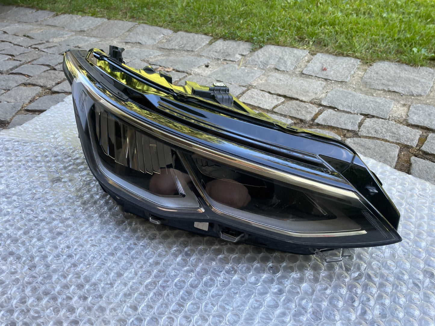 Original VW Golf VIII 8 LED Scheinwerfer rechts 5H1941006C1