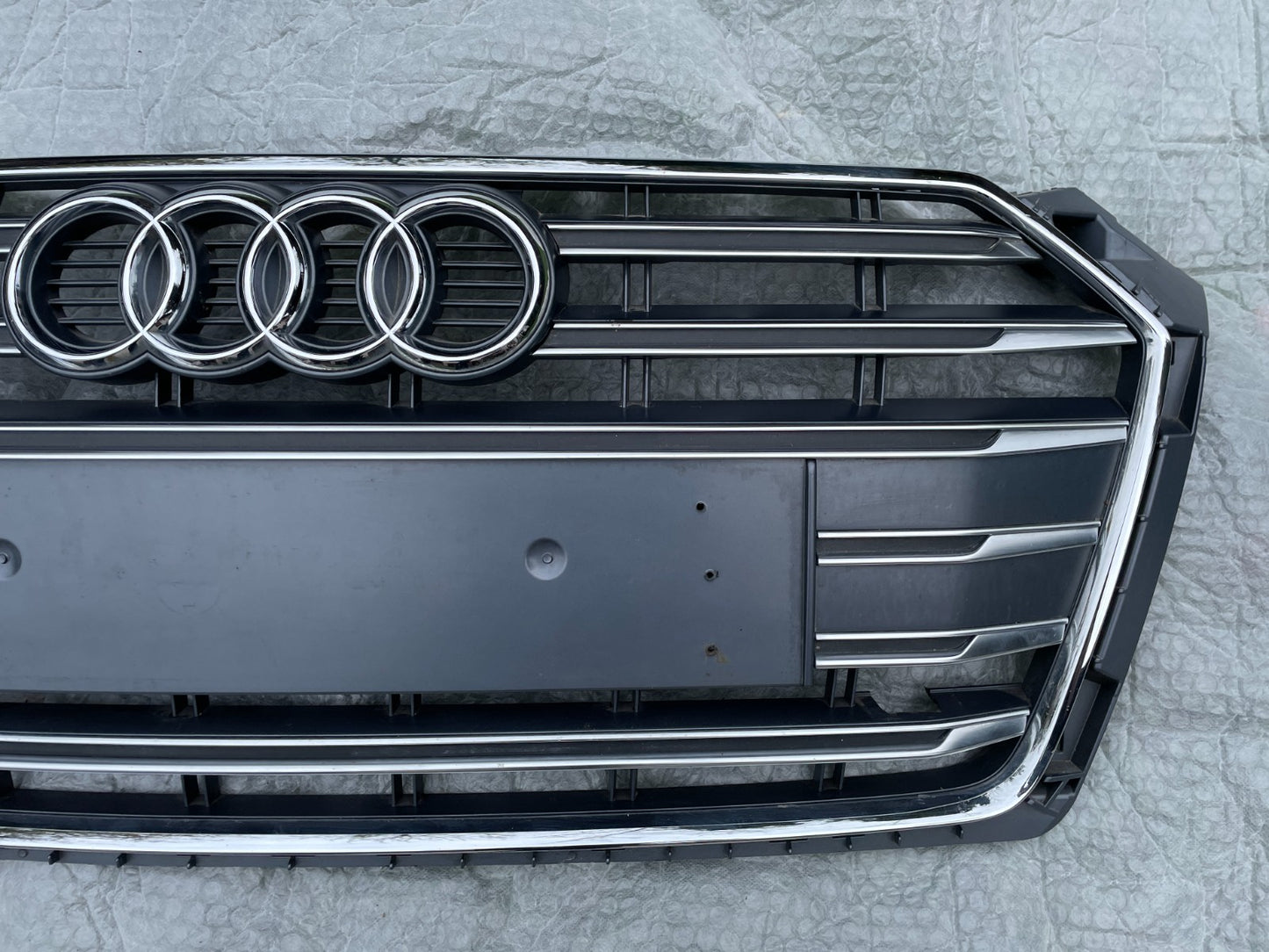 Original Audi A5 S5 8W 2017 2020 Kühlergrill Frontgrill Grill Gitter 8W6853651AP3