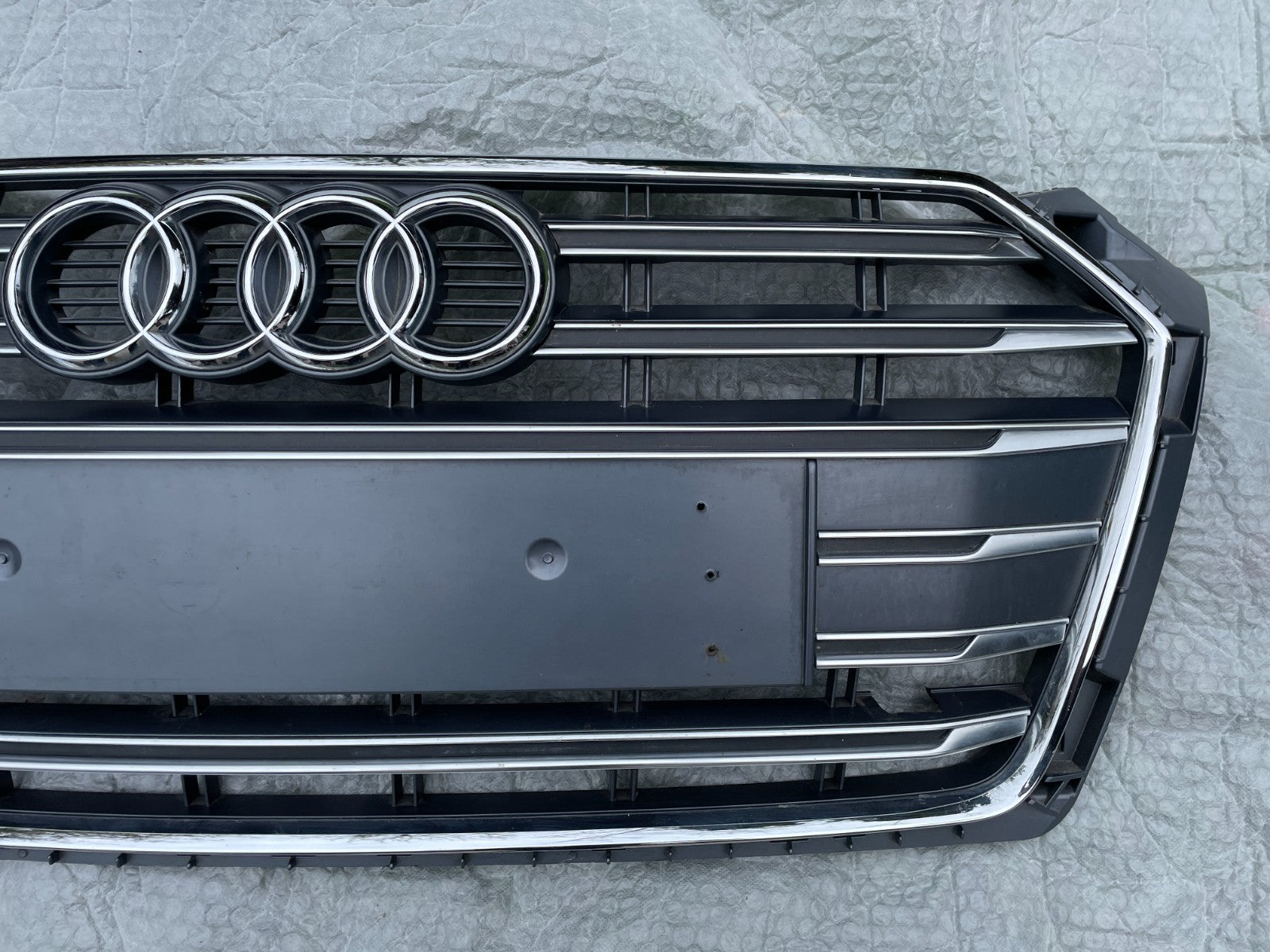 Original Audi A5 S5 8W 2017 2020 Kühlergrill Frontgrill Grill Gitter 8W6853651AP3