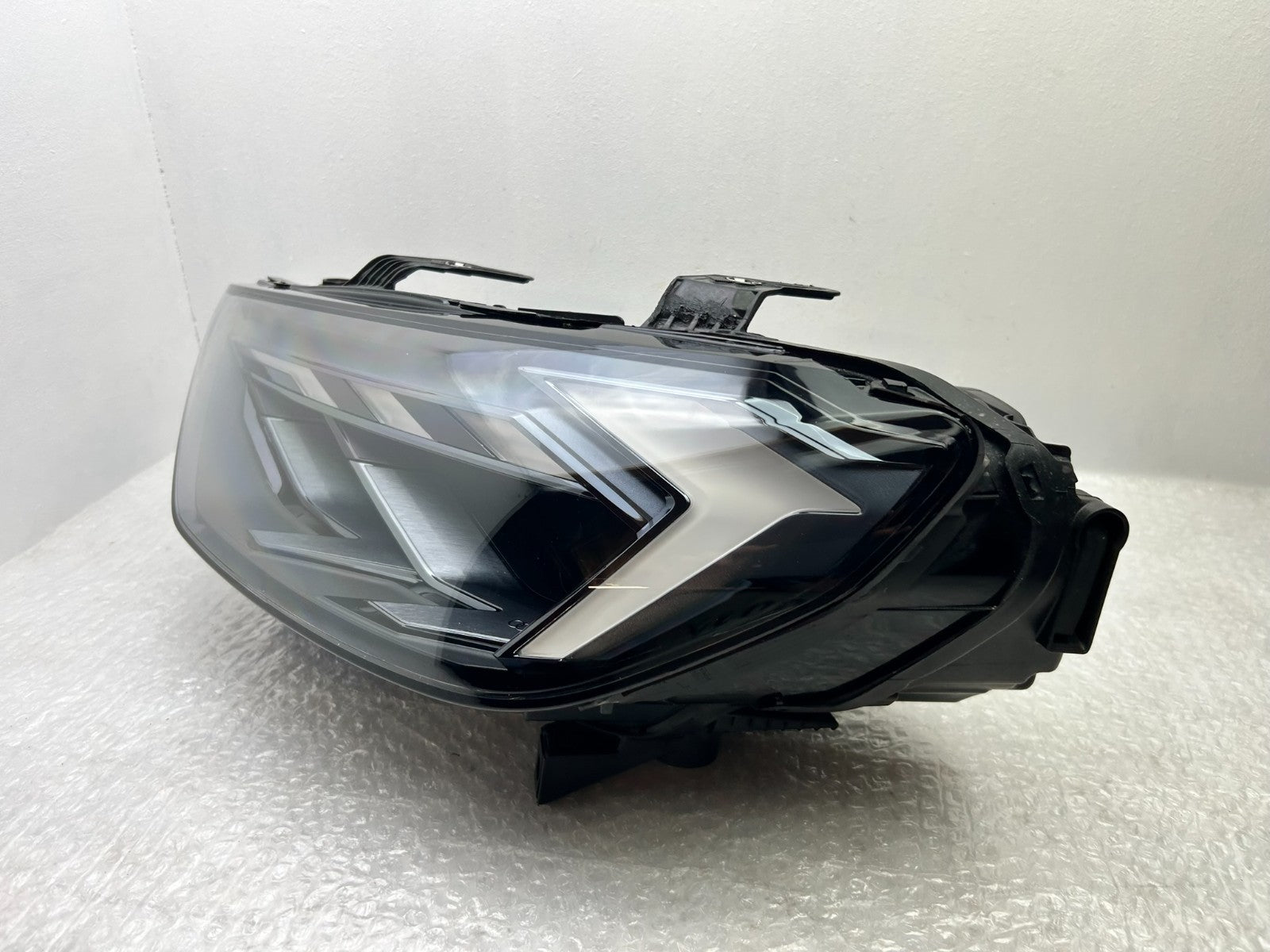 Original Audi A1 LED Matrix Scheinwerfer links 82A941033B2