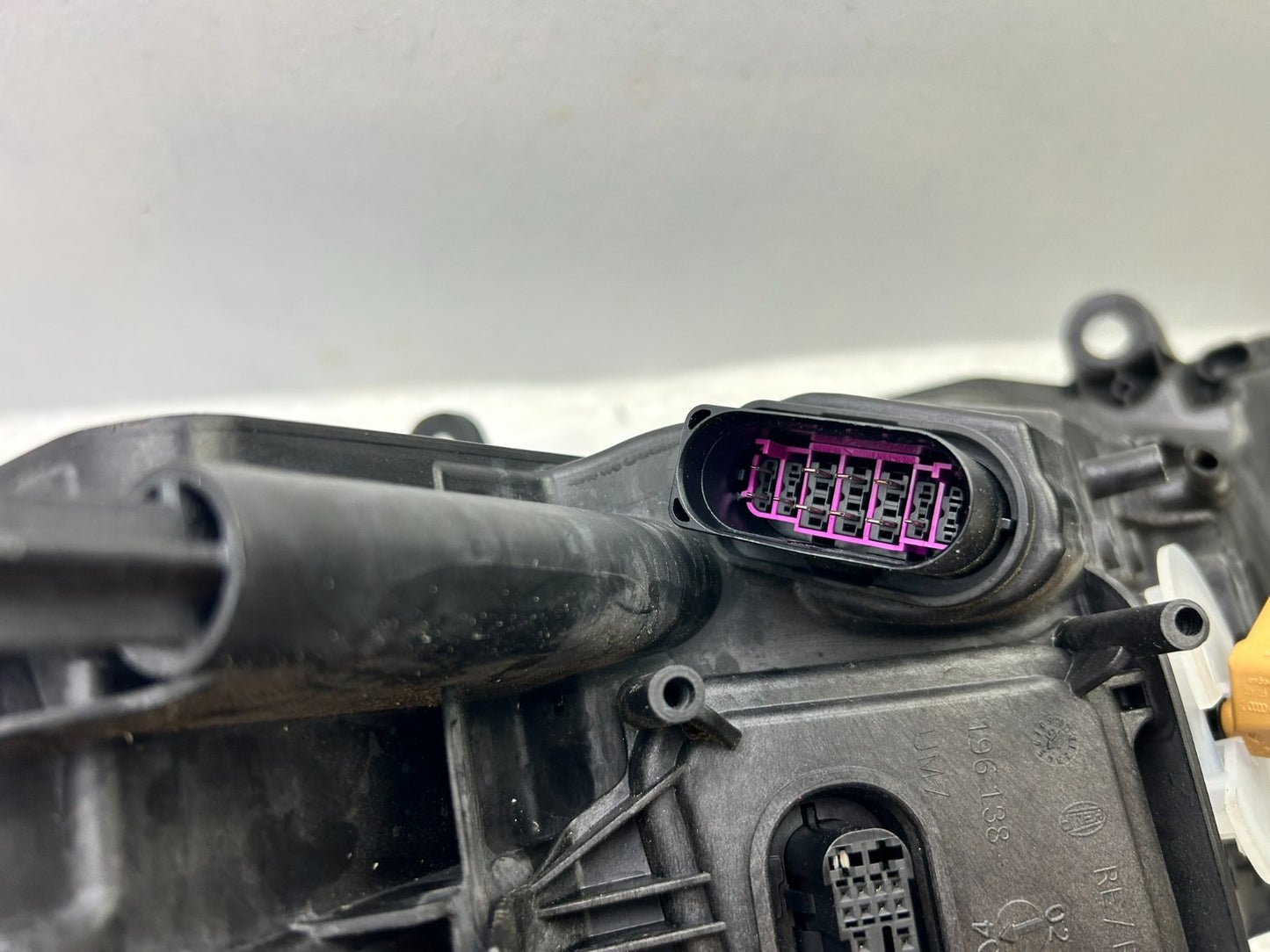 Original VW Touareg 7P Xenon Scheinwerfer rechts 7P941034A13