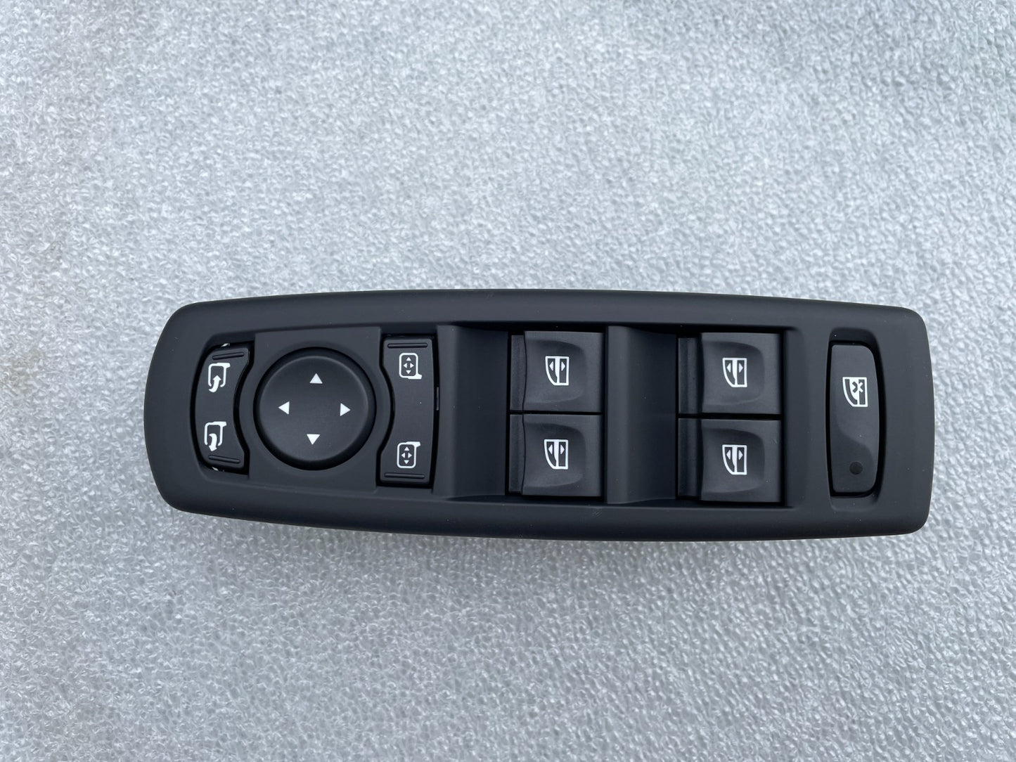 Renault Megane Laguna Fensterheberschalter Schalter vorne links 254000006R1