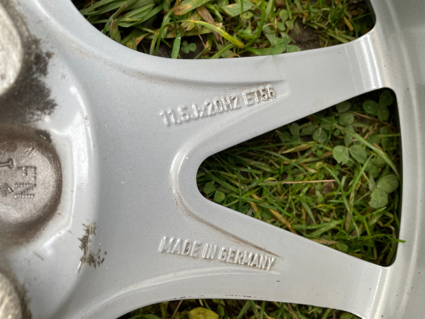 1x Porsche 911 991 Carrera S4 Alufelge 11,5x20 Zoll ET56 / 991362760019