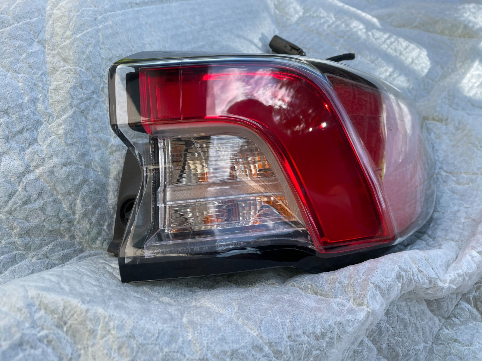 Original Ford Kuga III Rückleuchte hinten rechts LV4B-13404-BE2