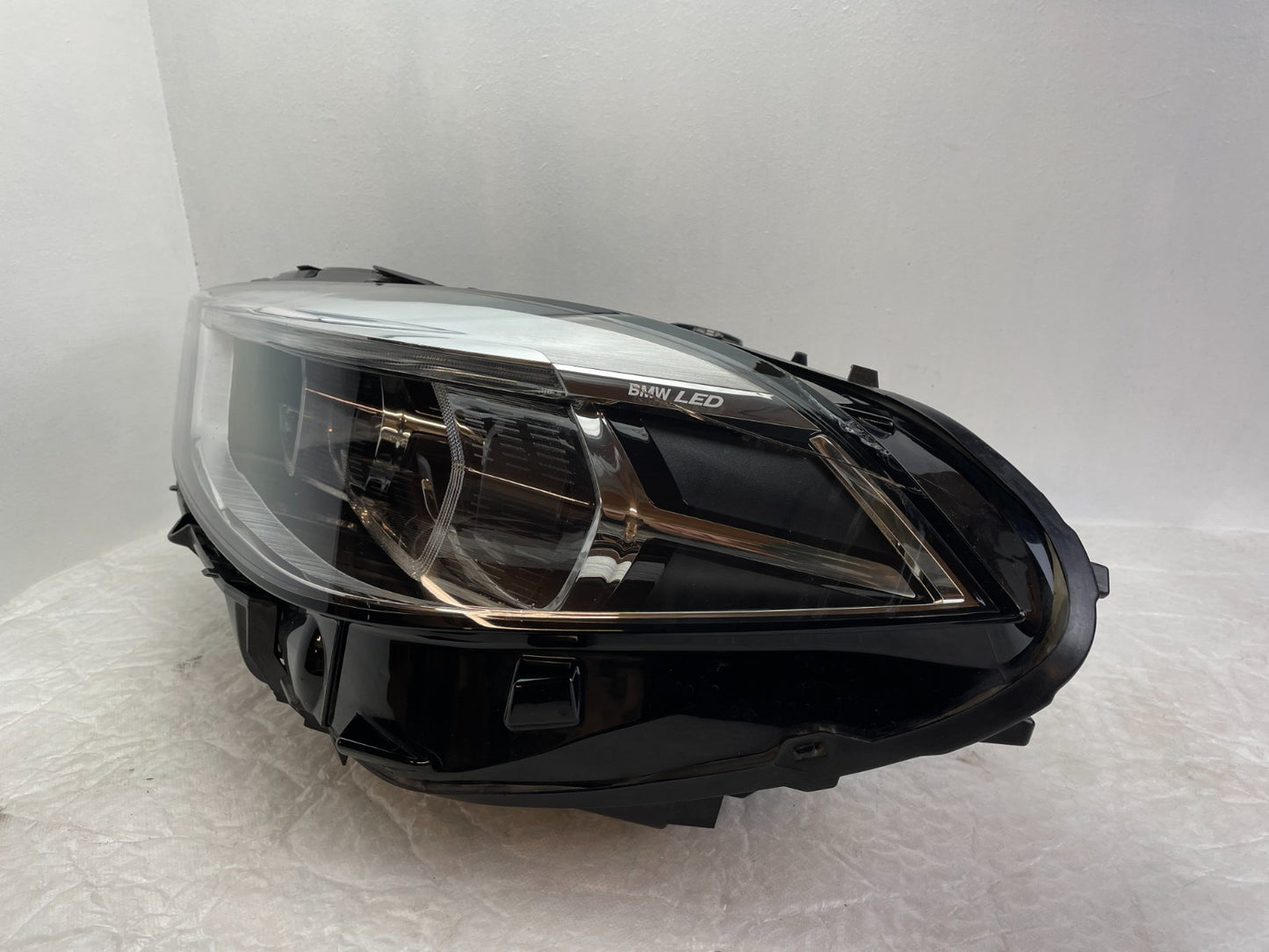 Original BMW 1er F40 LED Scheinwerfer links 94828072