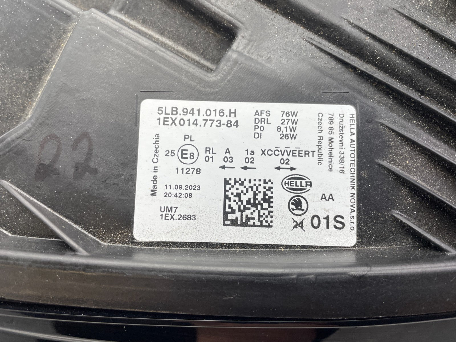 Original Skdoa Enyaq IV LED Scheinwerfer rechts 5LB941016H5