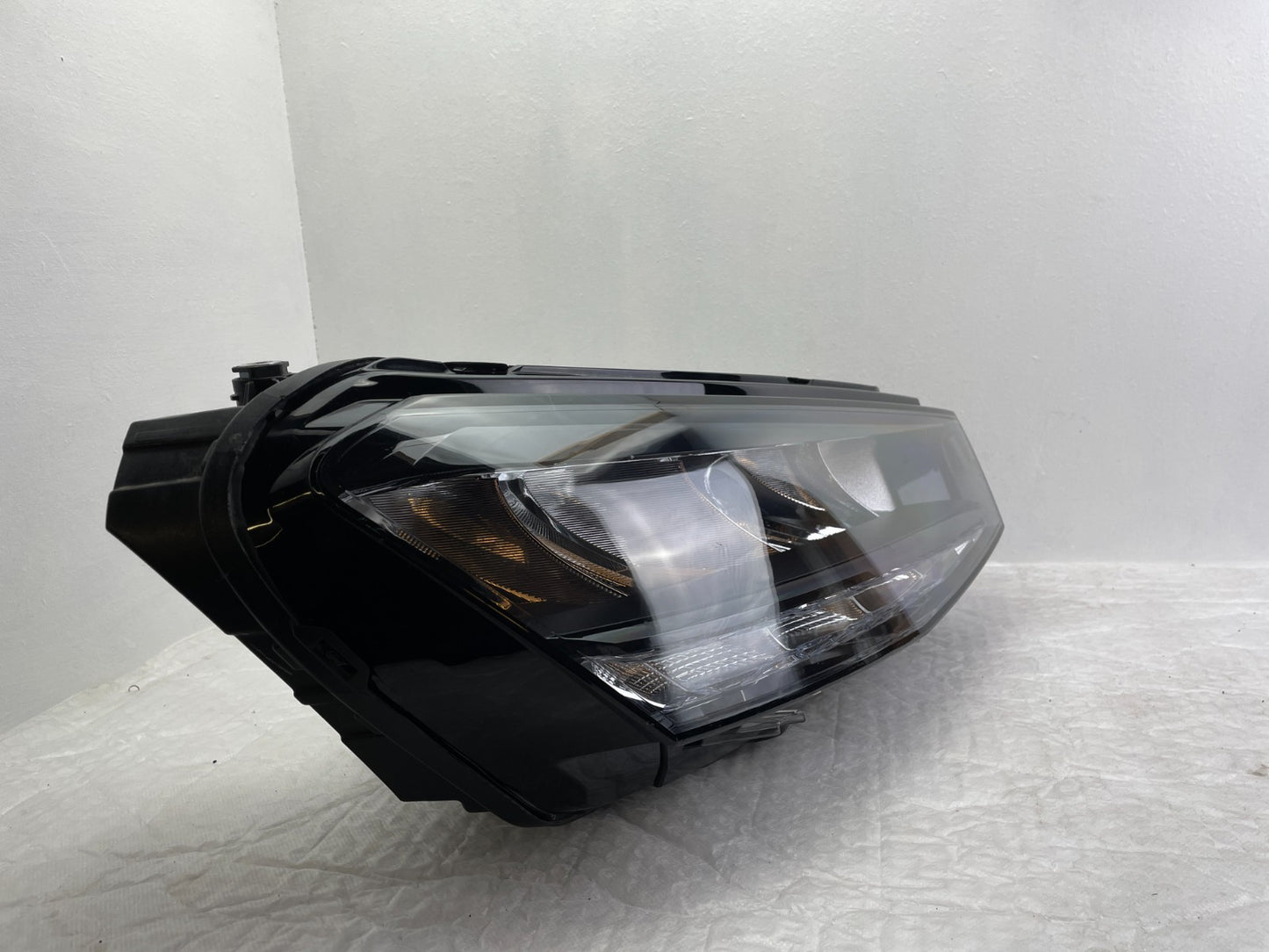 Original Skoda Fabia IV LED Scheinwerfer rechts 6VB9410162