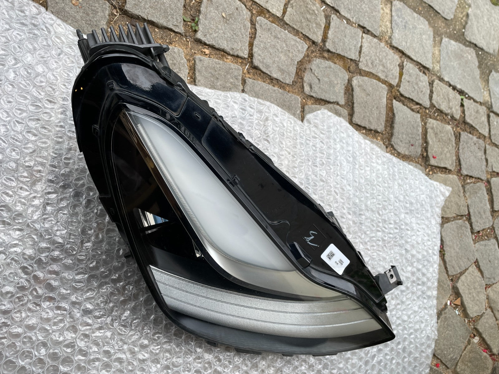 Original Tesla Model 3 LED Scheinwerfer rechts 1077376-00-C5