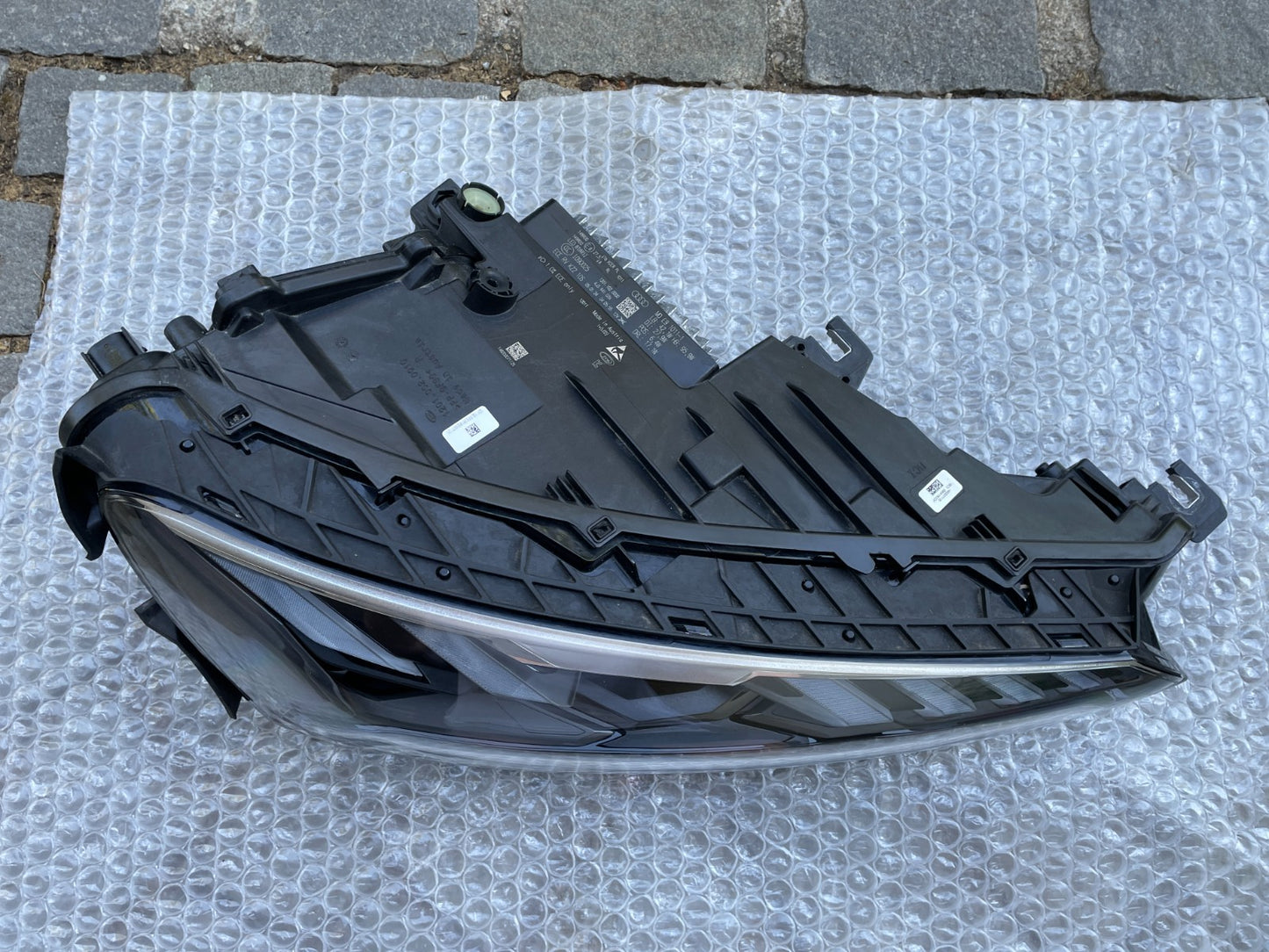 Audi e-tron GT RS LED Scheinwerfer rechts 4J39410363