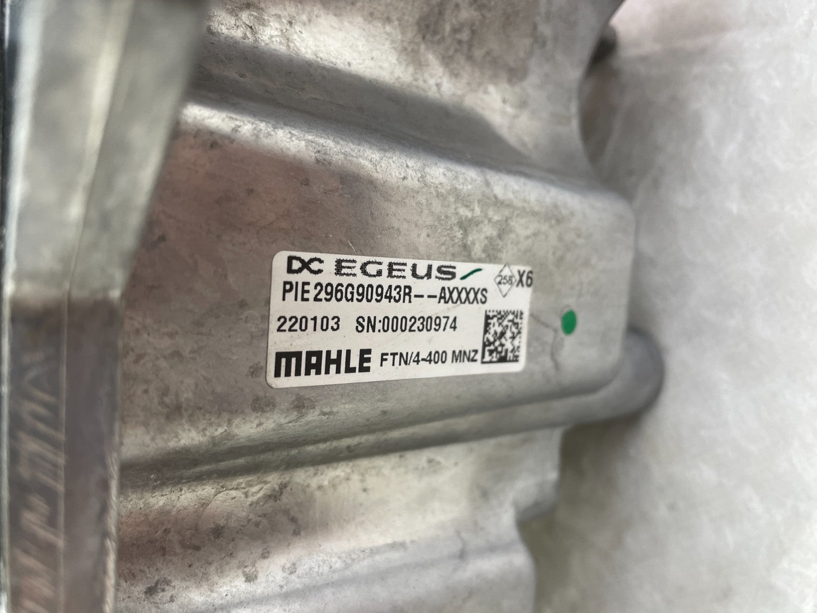 Original Renault Zoe Spannungswandler Konverter Wechselrichter 296G90943R6