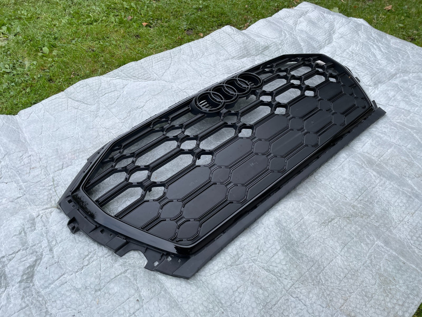 Original Audi Q5 SQ5 Kühlergrill Grill Frontgrill 80A853651AH2