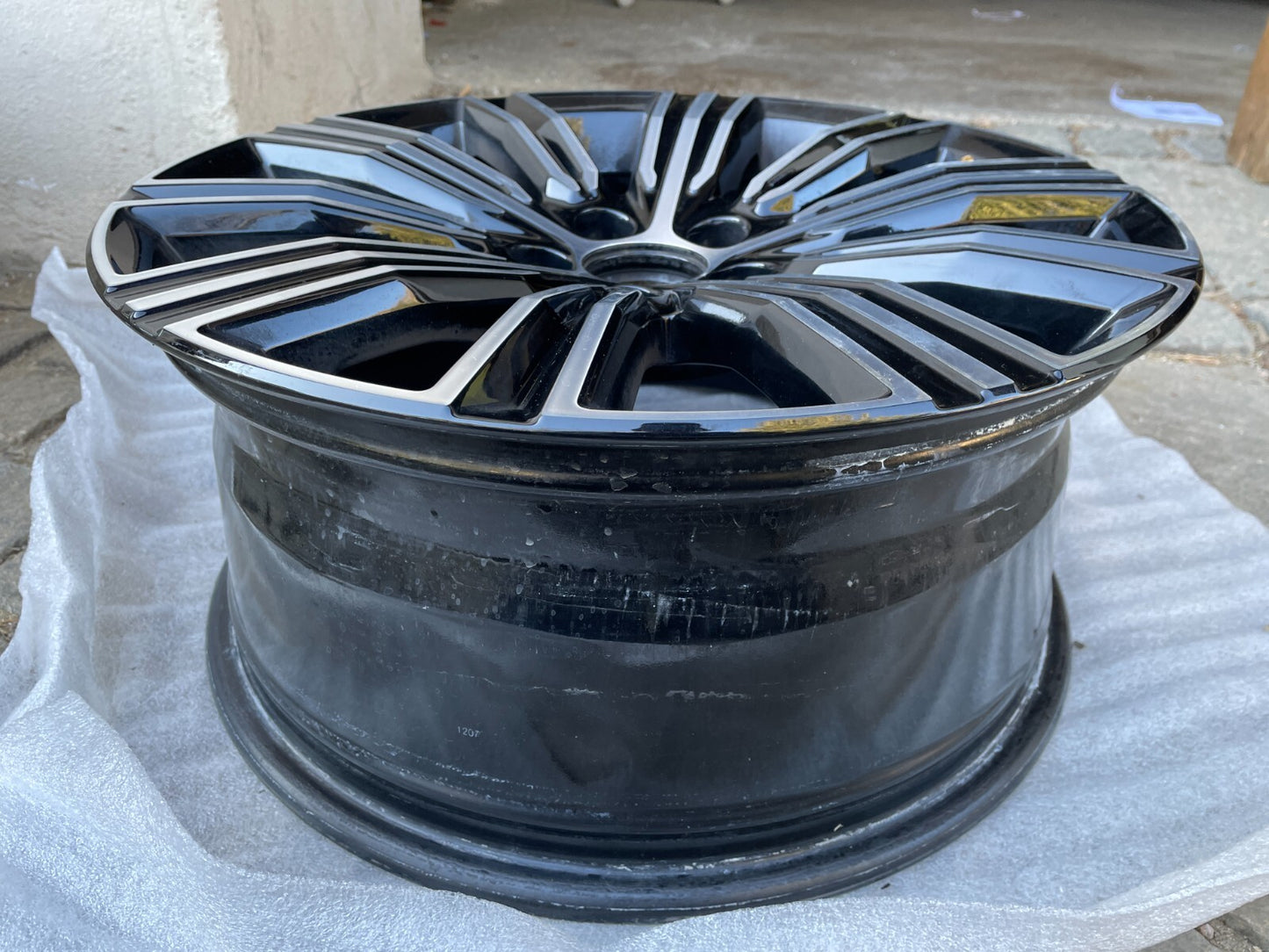 1x Volvo S60 V60 XC60 Alufelge 8.0Jx18 Zoll / 314713122