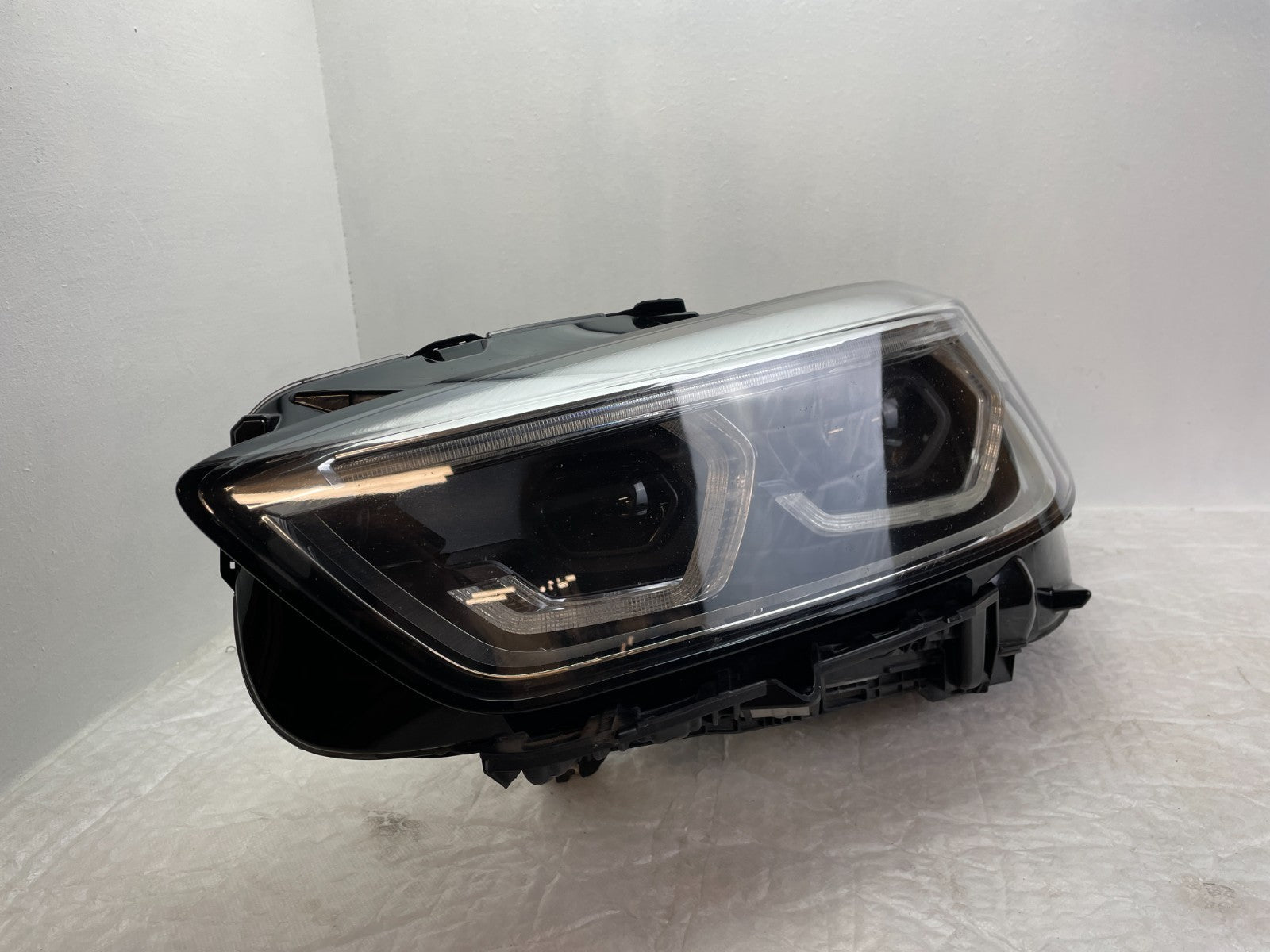 Original BMW 1er F40 LED Scheinwerfer links 94828071