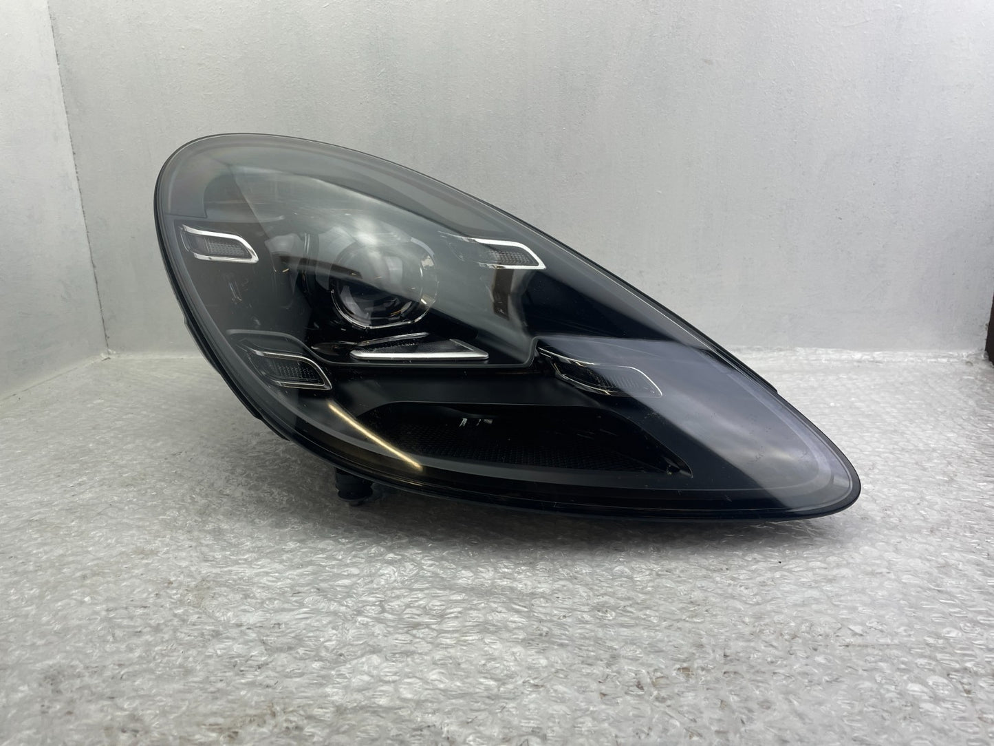 Original Porsche 718 982 GT4 Boxster Cayman Scheinwerfer LED rechts 982941036AA1