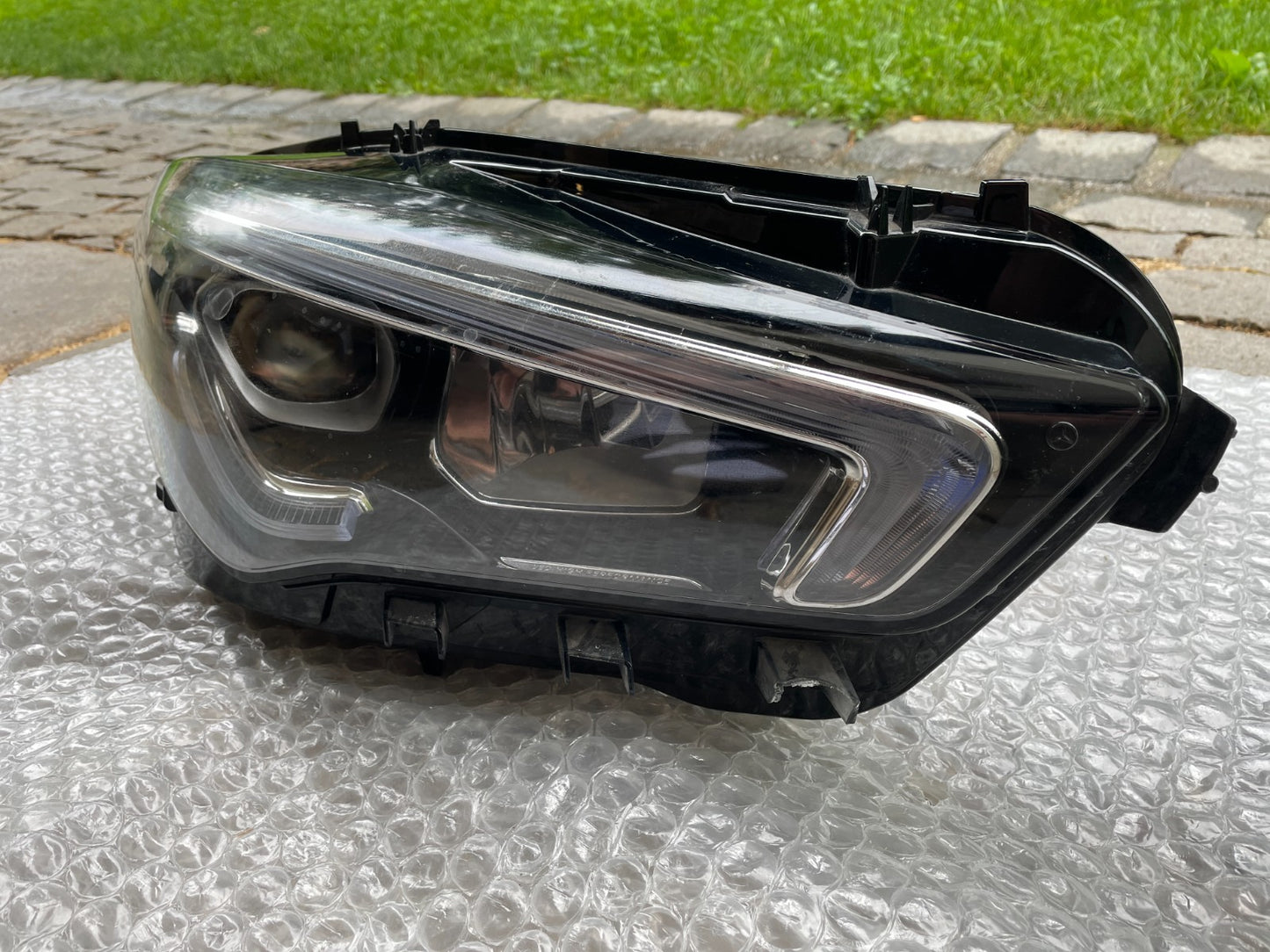 Original Mercedes CLA W118 LED Scheinwerfer rechts A11890626001