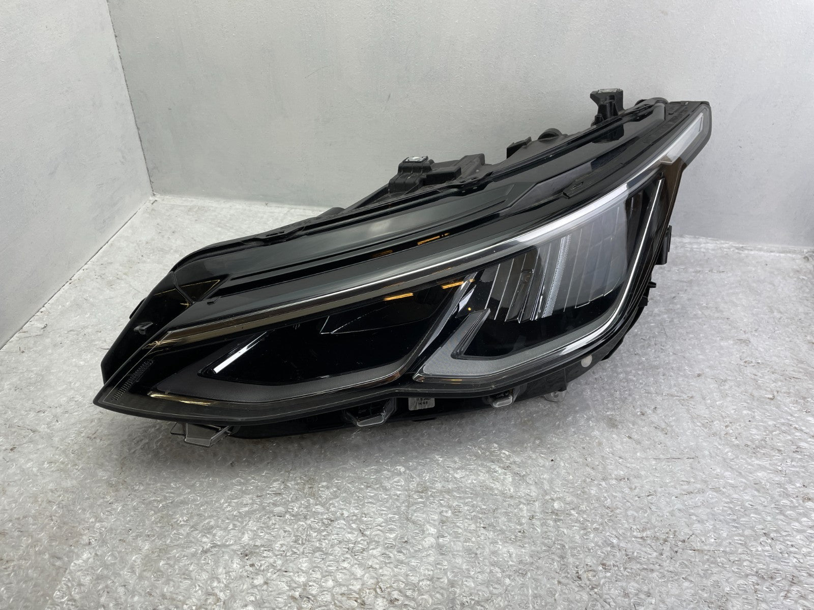 Original VW Golf 8 LED Scheinwerfer links 5H1941005B1