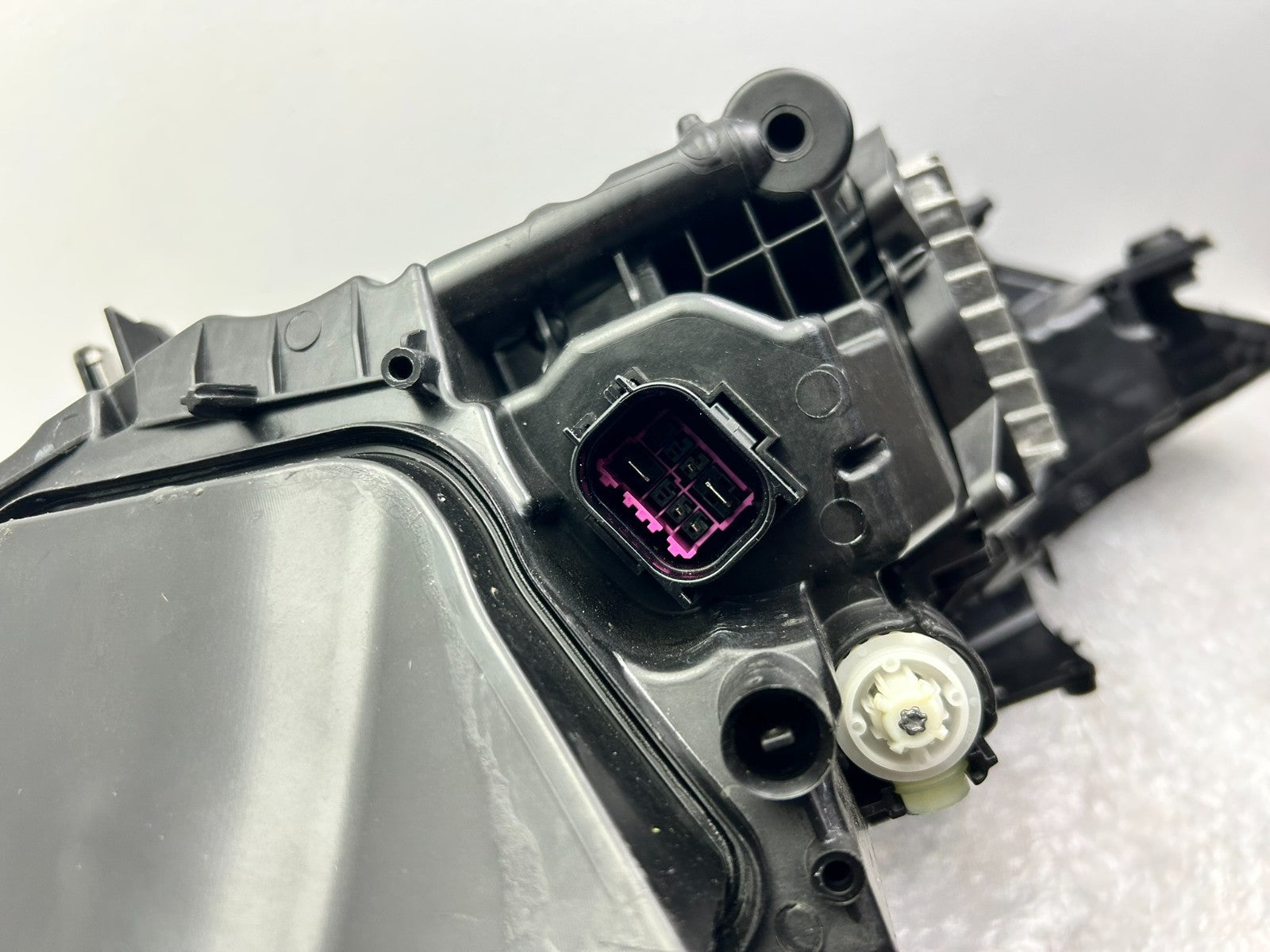 Original Audi A6 C8 4K LED Scheinwerfer rechts 4K094104011