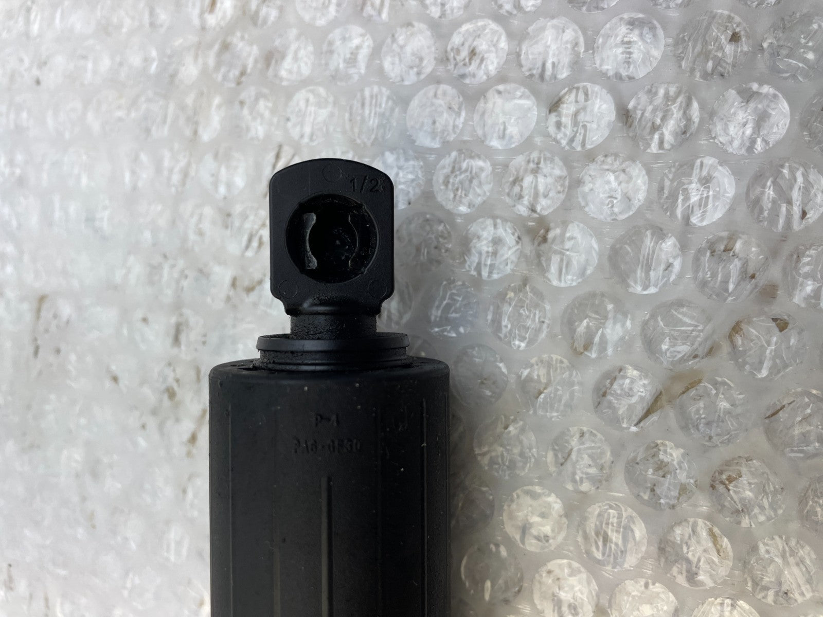 1x Original Skoda Octavia Gasfeder elektrisch Heckklappe Kofferraum 5E7827851D4