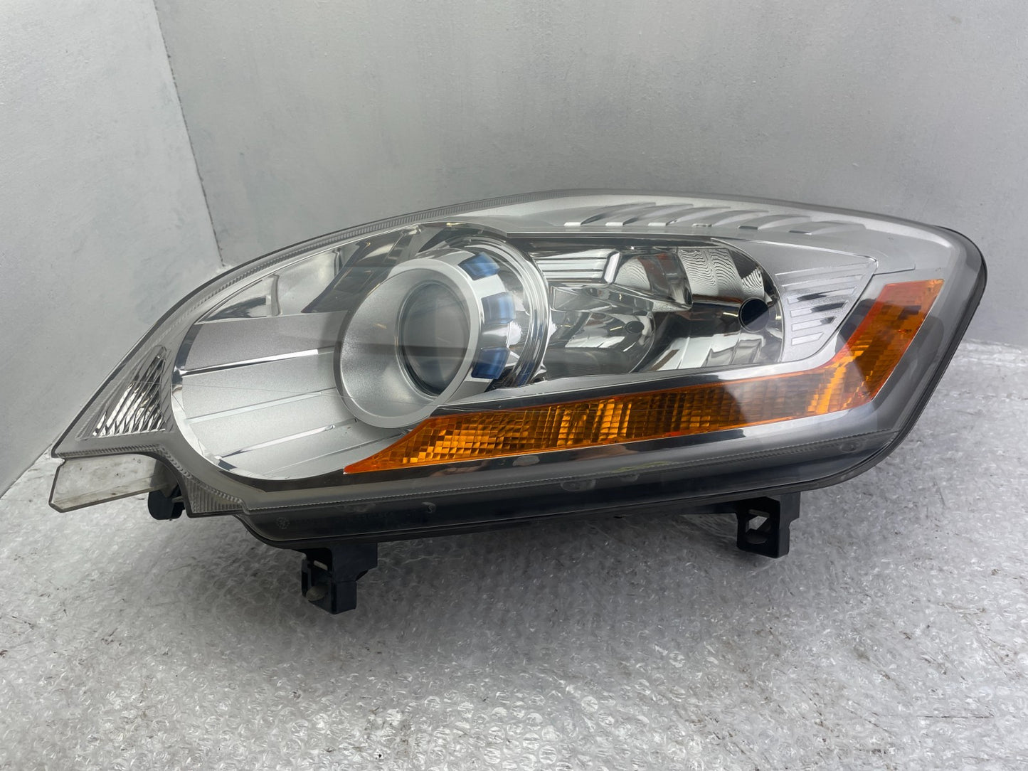 Original Ford Kuga Xenon Scheinwerfer links 8V41-13D155-AE0