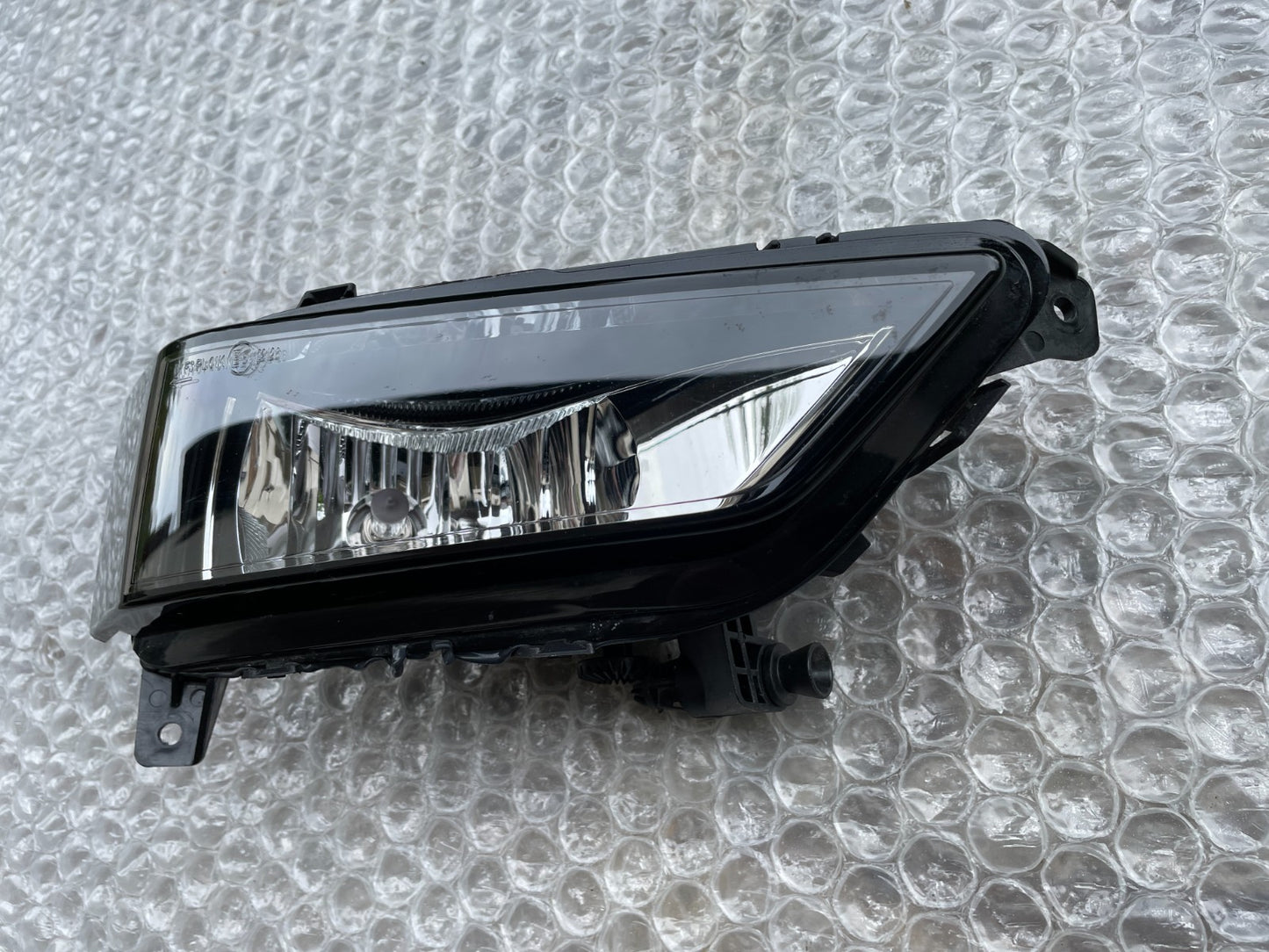 Original Skoda Fabia IV Nebelscheinwerfer rechts 6VA9417001