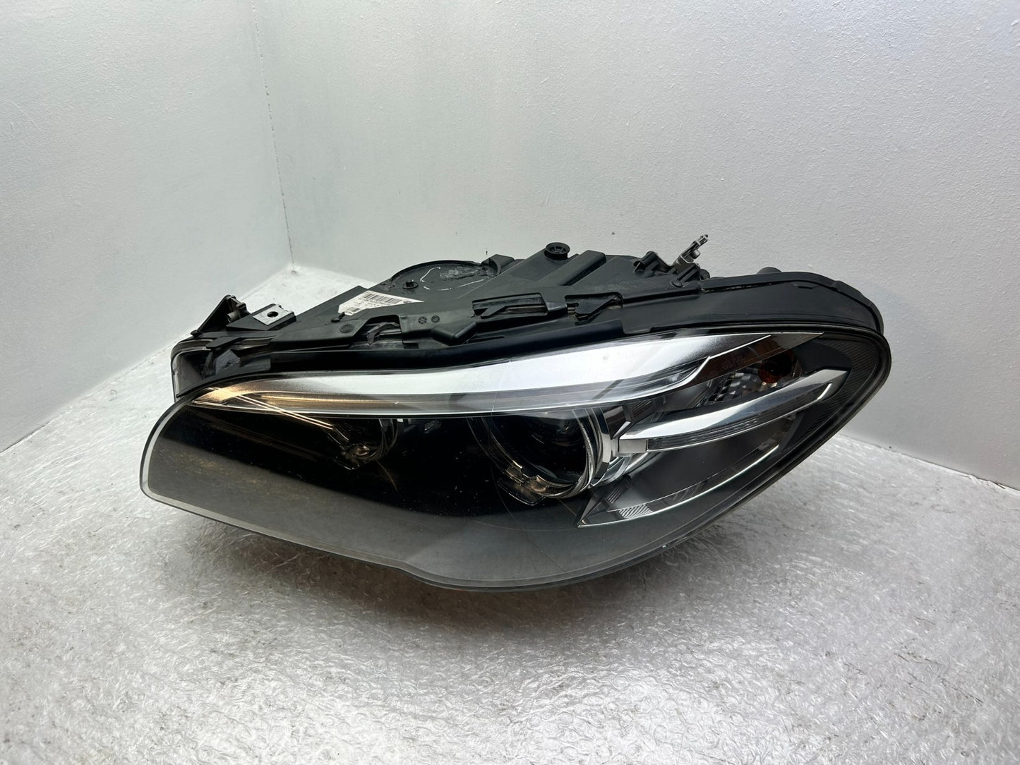 Original BMW 5er F10 F11 Bi-Xenon Scheinwerfer links 73439110