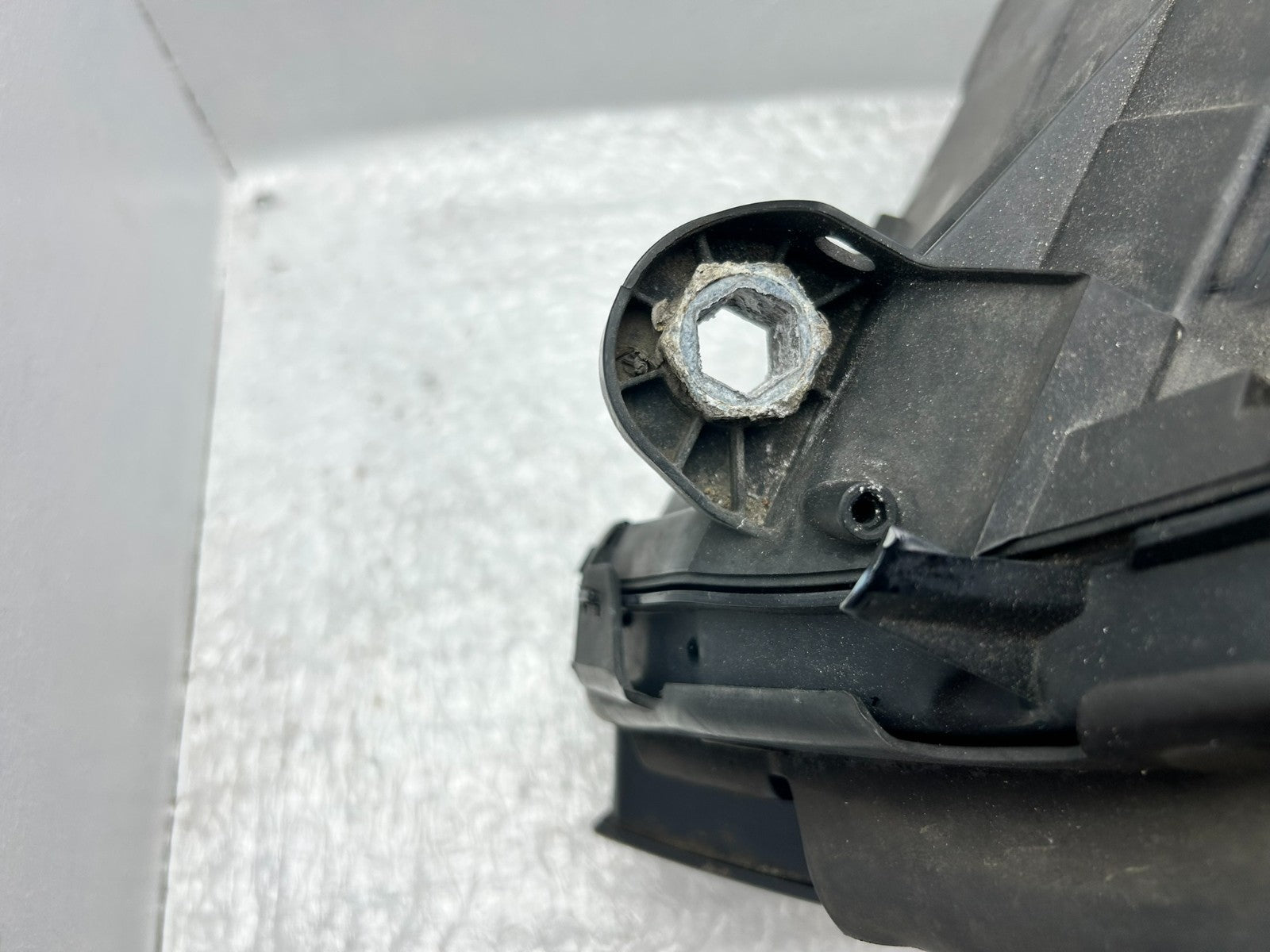 Original Mercedes C-Klasse W205 LED Scheinwerfer links A20590631045