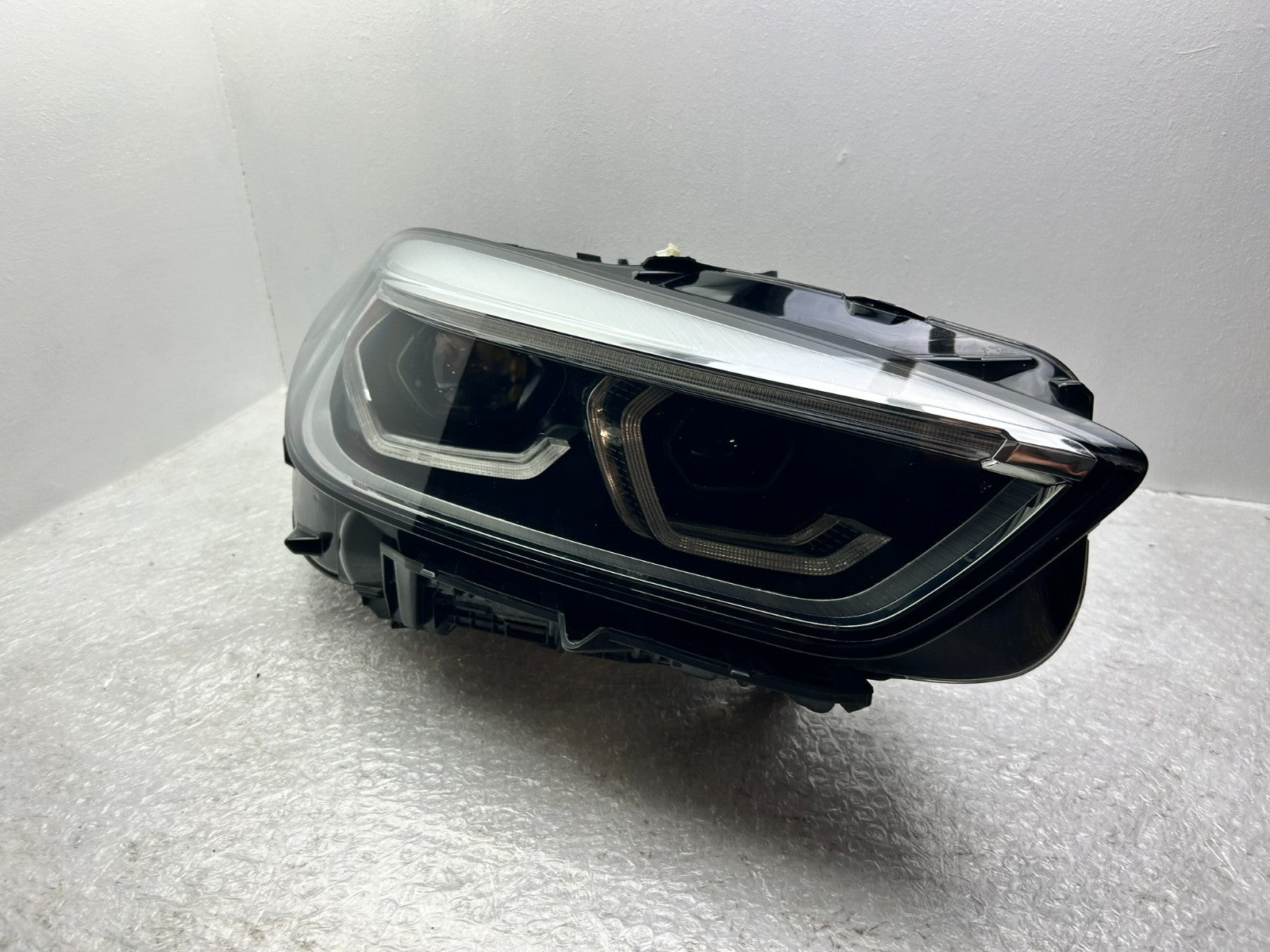 Original BMW 1er F40 LED Scheinwerfer rechts 94828081