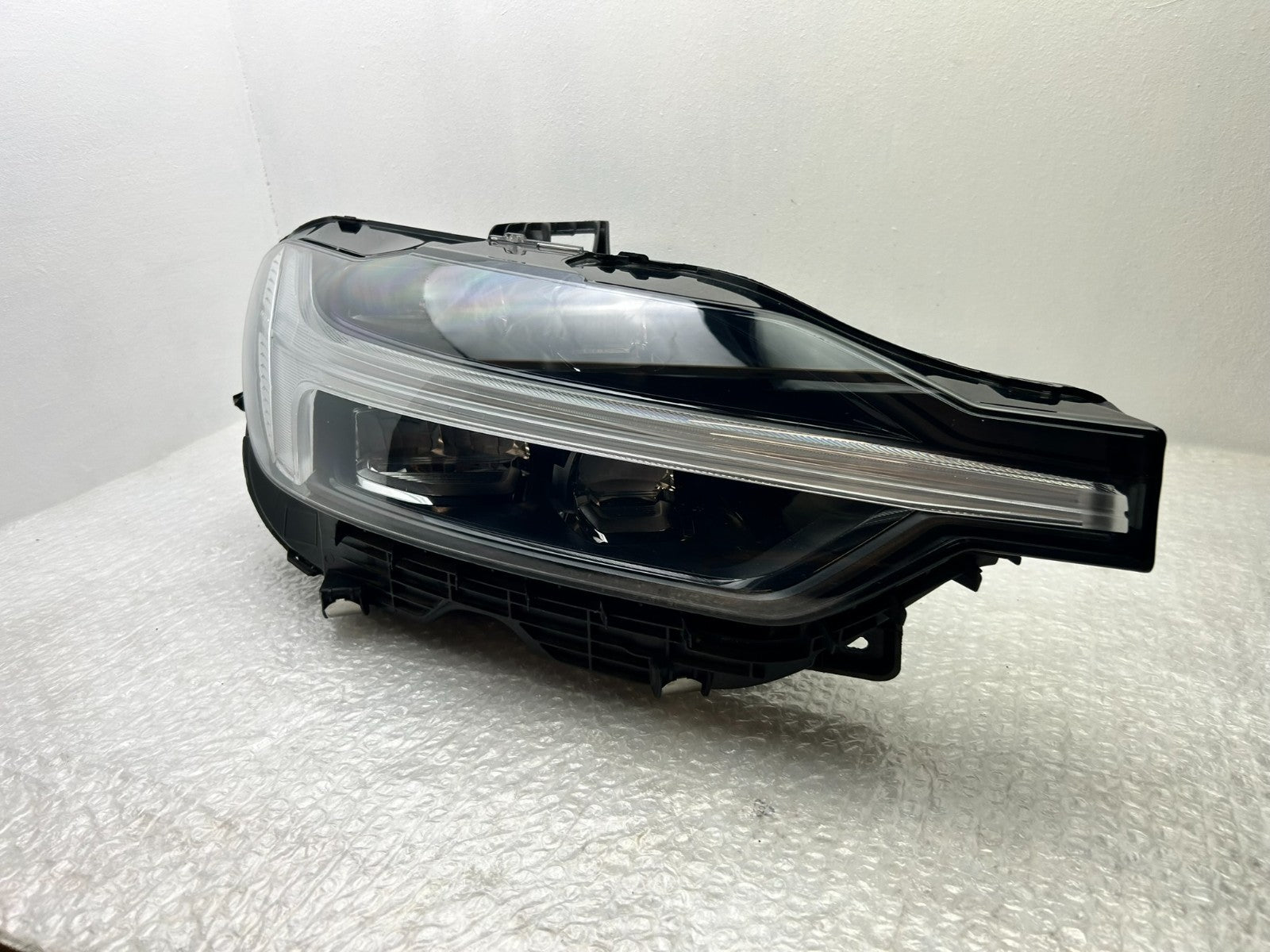 Original Volvo XC60 II LED Scheinwerfer Frontscheinwerfer rechts 324047101