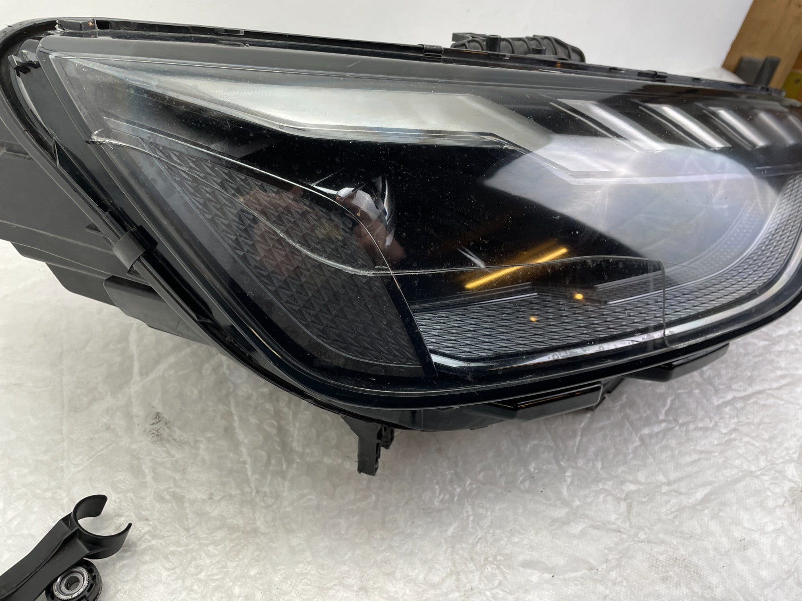 Original Audi RS4 8W LED Scheinwerfer rechts 8W0941036J3