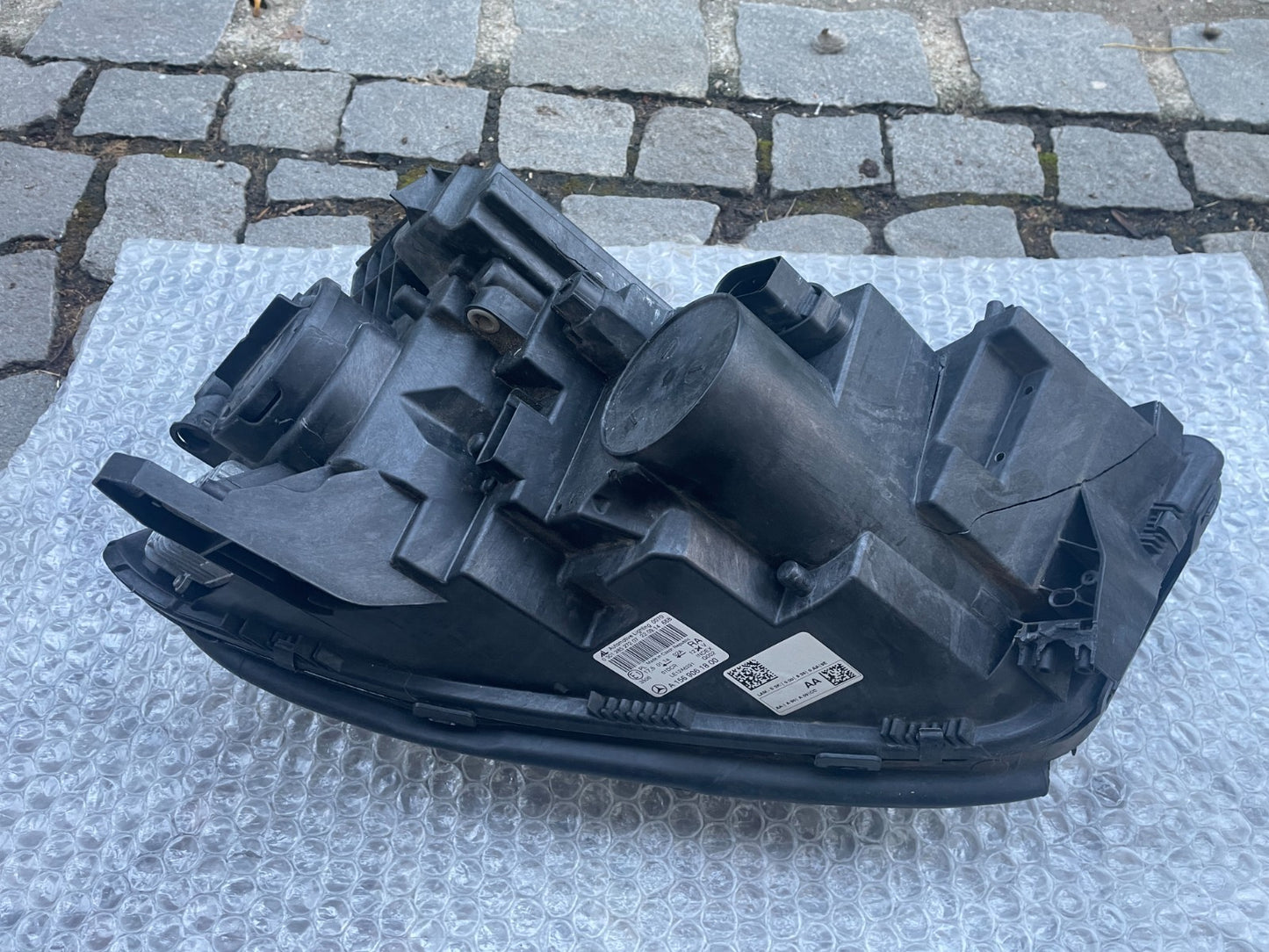 Original Mercedes GLA W156 Xenon Scheinwerfer rechts A15690618007