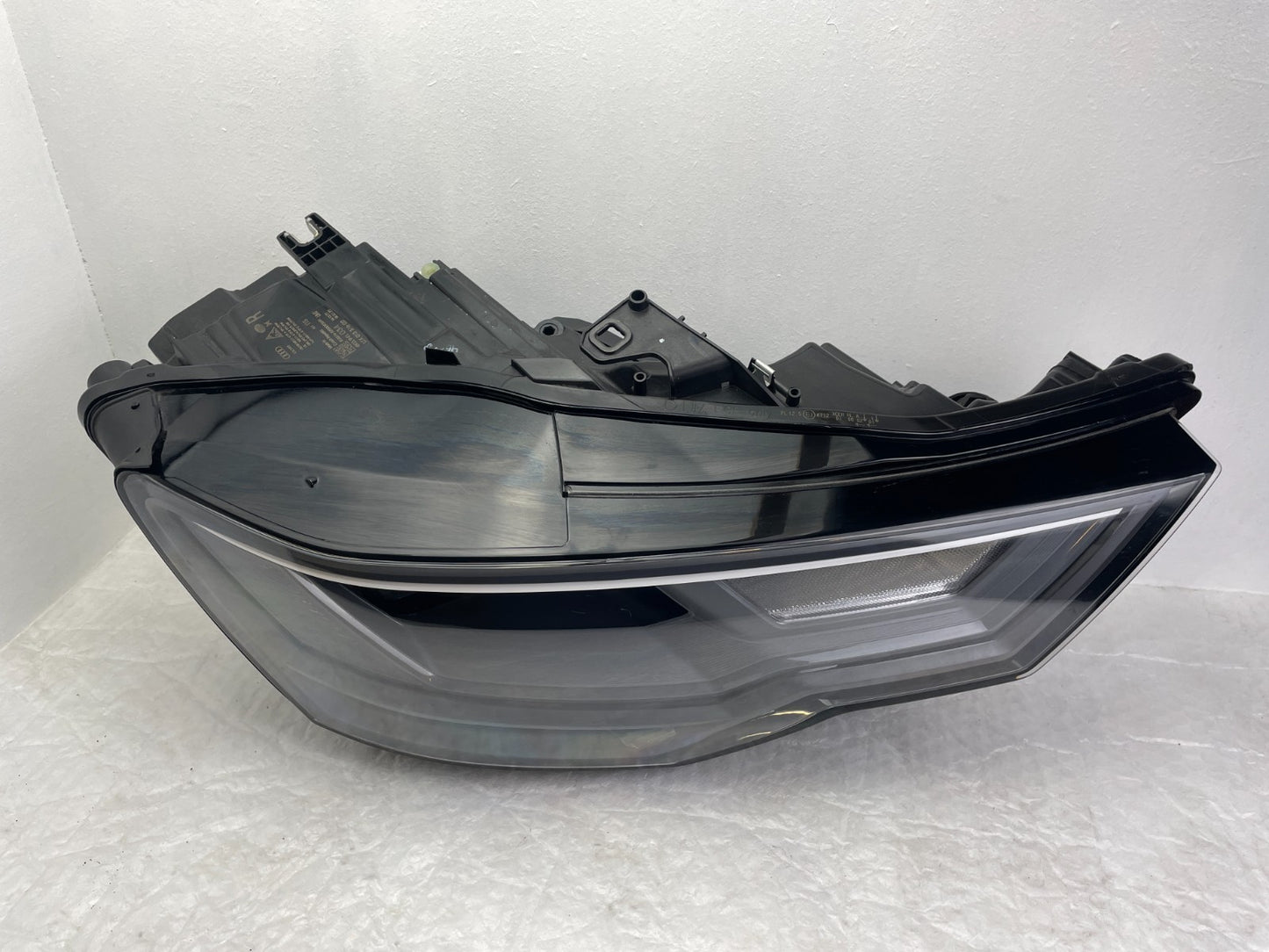 Original Audi A6 4K C8 LED scheinwerfer rechts 4K09410344