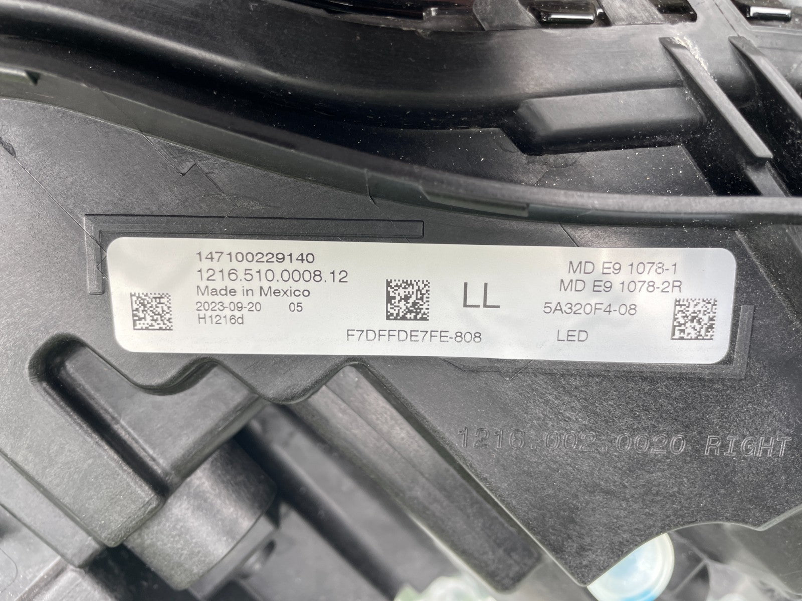 Original BMW 2er G42 Led Scheinwerfer GOLD rechts 5A320F44