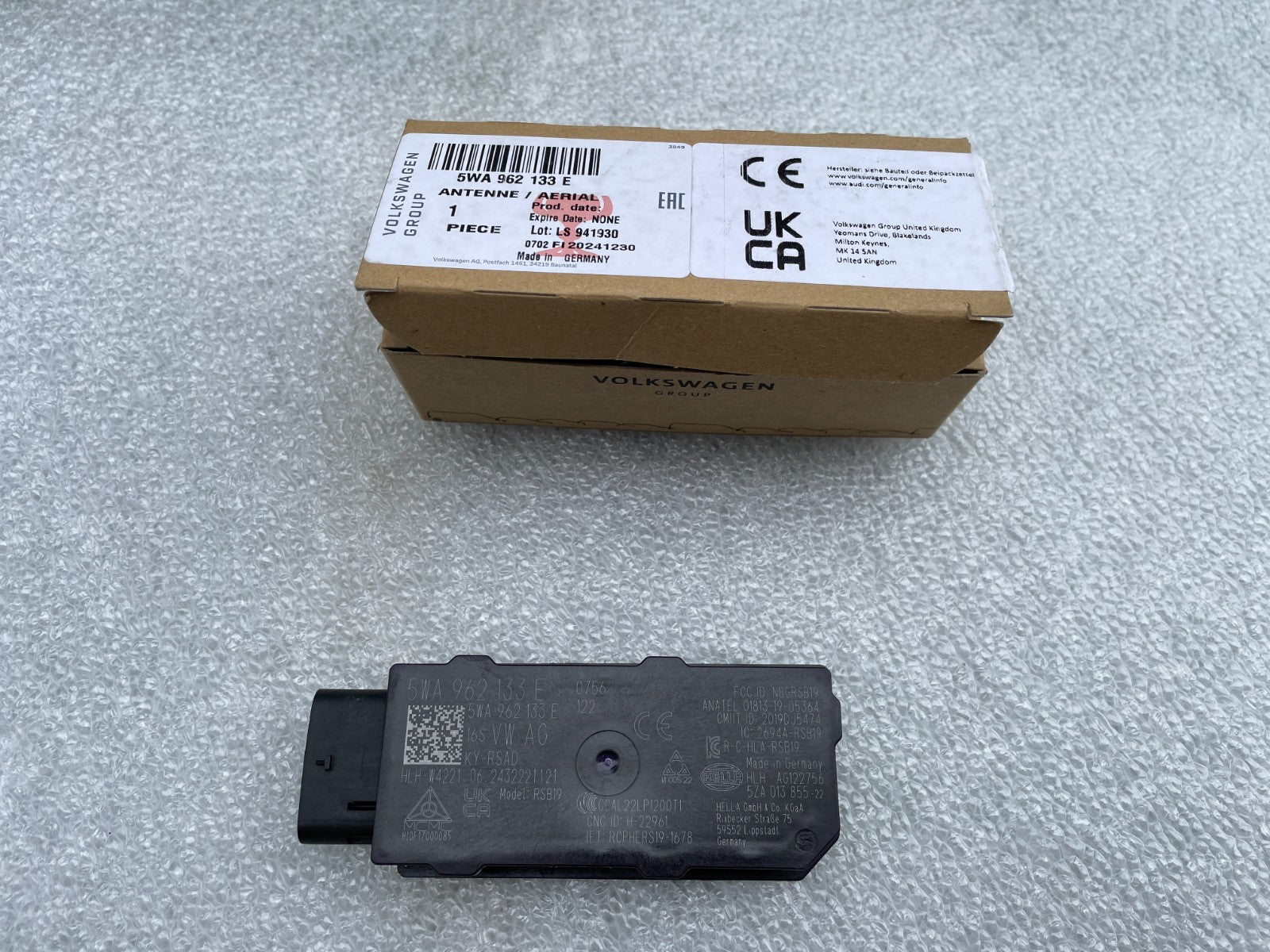 Original VW Audi Seat Skoda Antenne Steuergerät Keyless Kessy 5WA962133E0