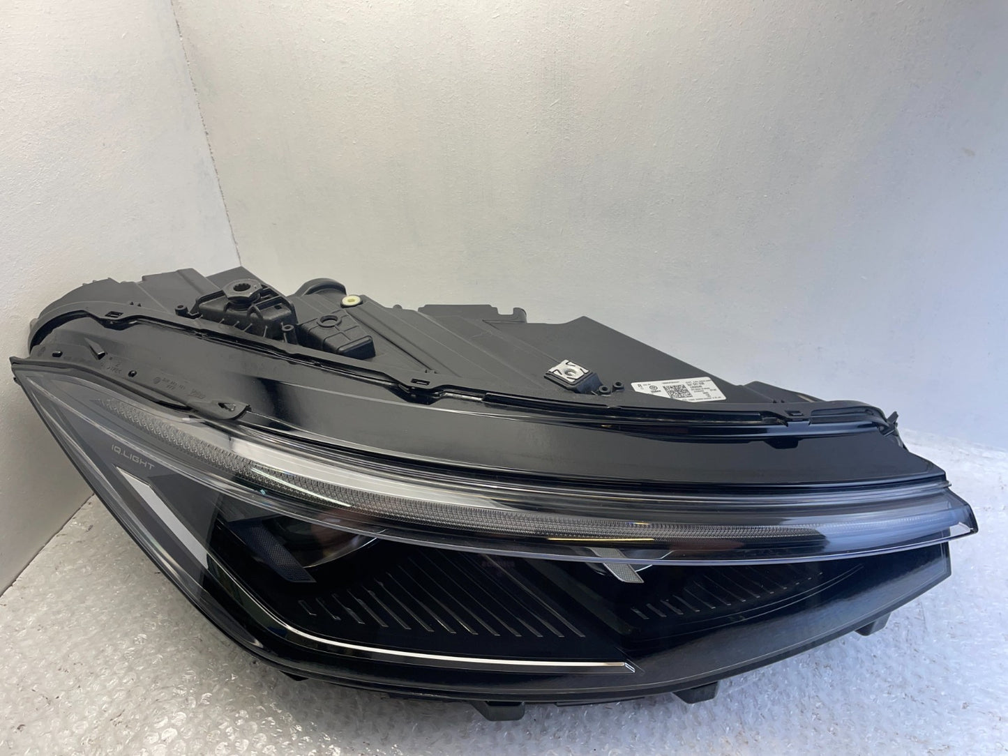 Original VW Passat 3J B9 IQ LED Scheinwerfer rechts 3J19410363