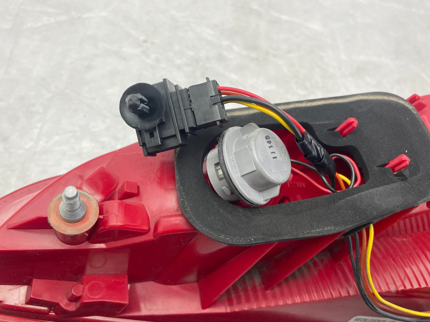 Original Audi Q3 Rückleuchte Heckleuchte links 8R09450939