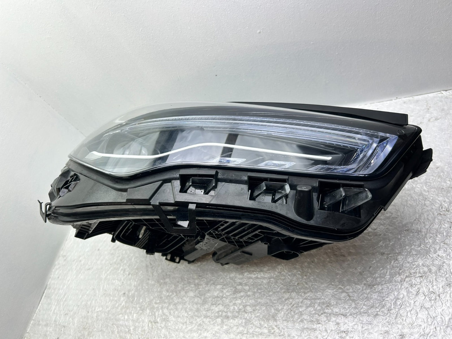 Original Mercedes CLA W118 LED Scheinwerfer rechts A118906860114