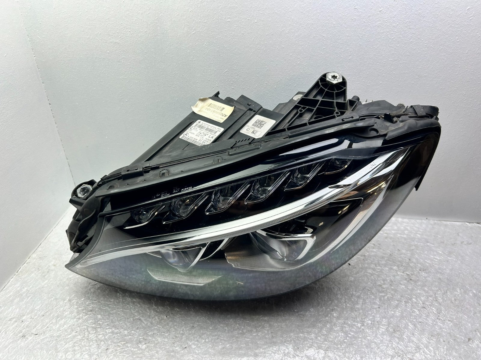 Original Mercedes C-Klasse W205 LED Scheinwerfer links A20590631043