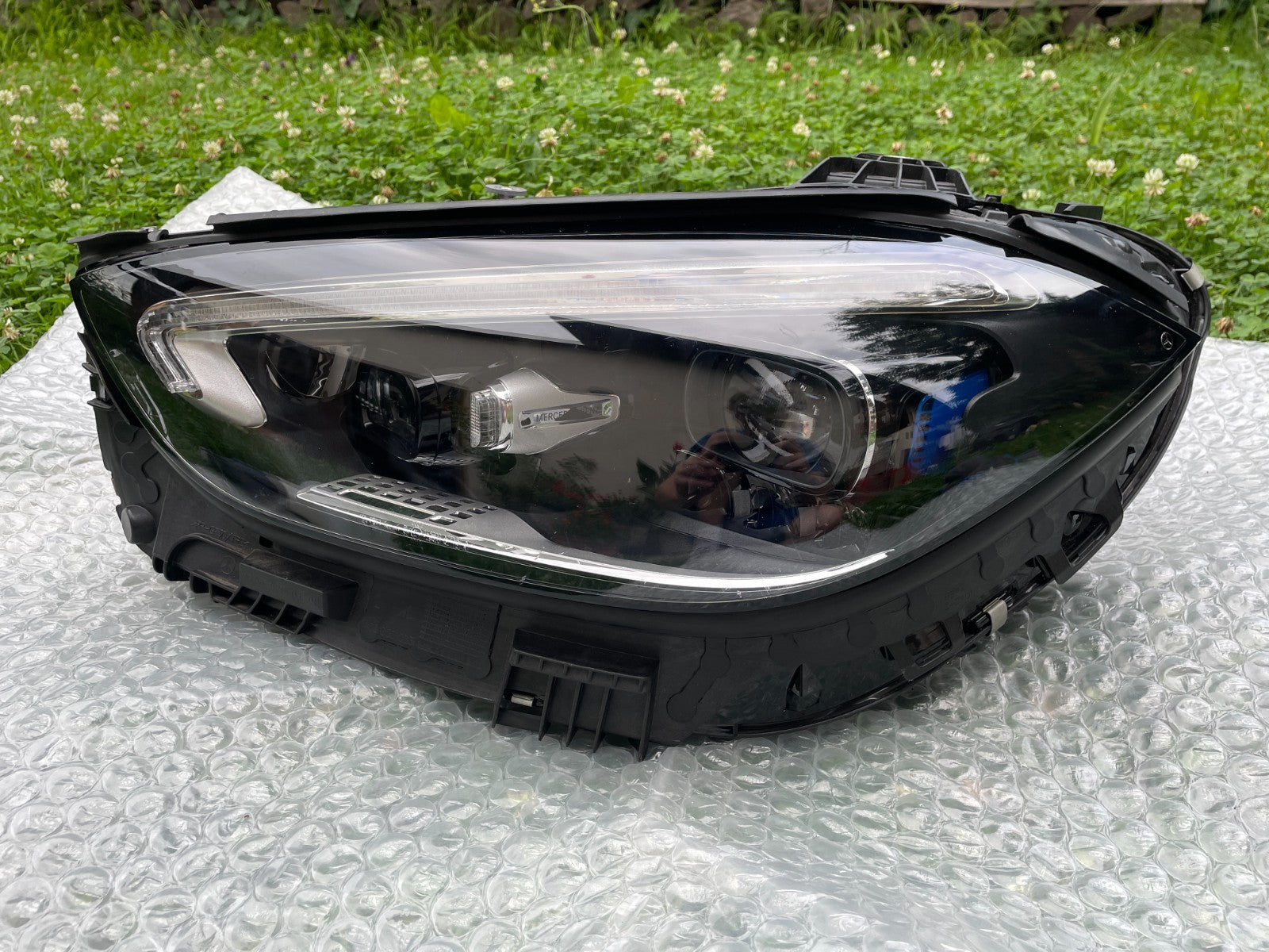 Original Mercedes C W206 Scheinwerfer links A20690653040