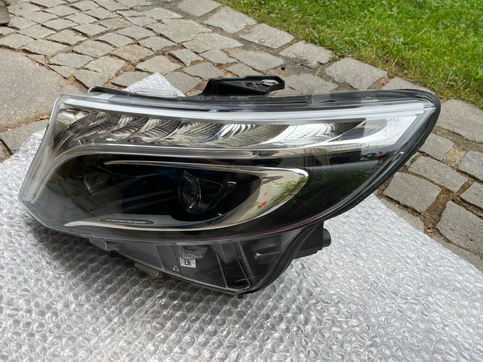 Original Mercedes Vito W447 LED Scheinwerfer links A44790614011